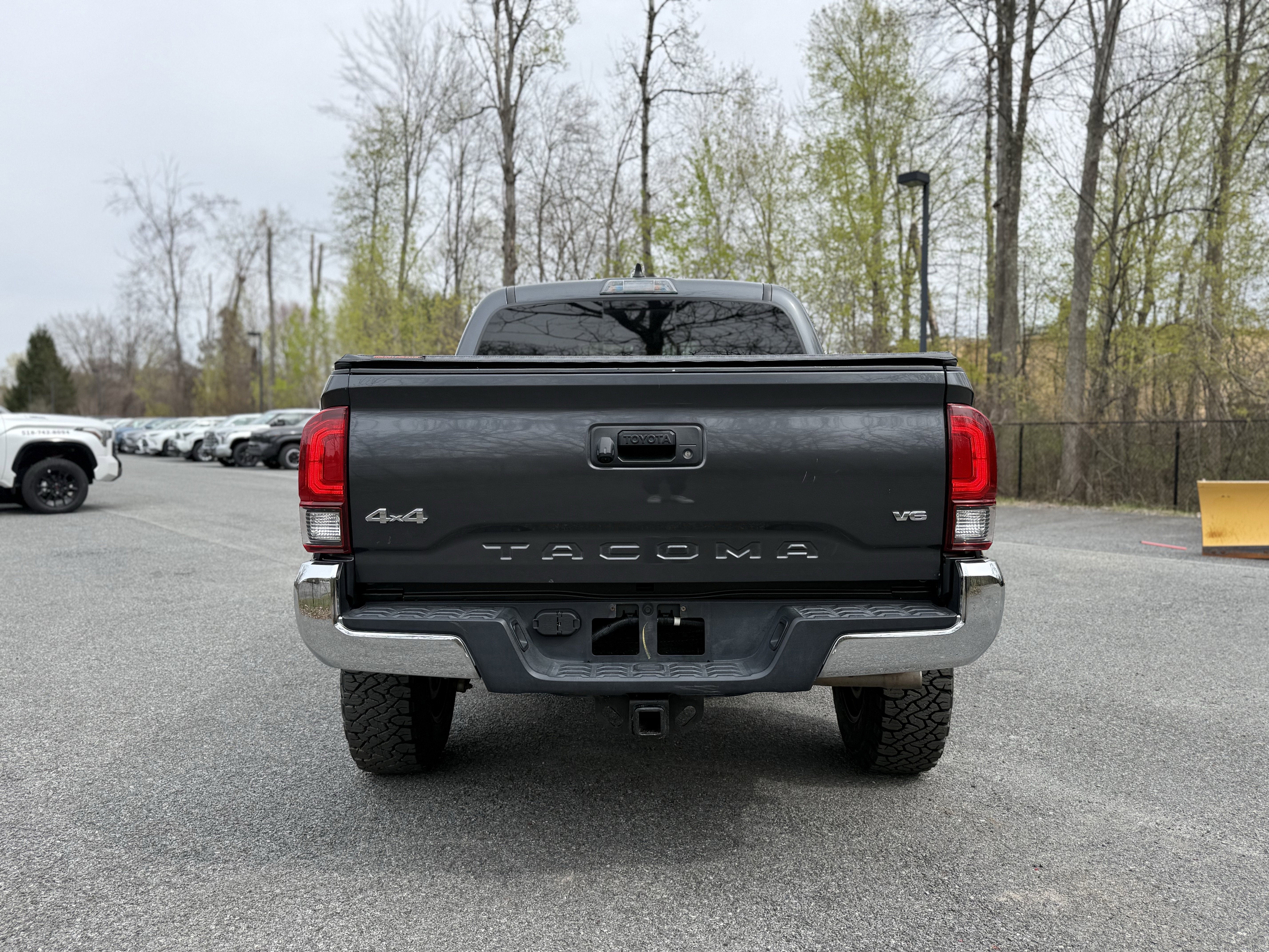 2022 Toyota Tacoma SR5 V6