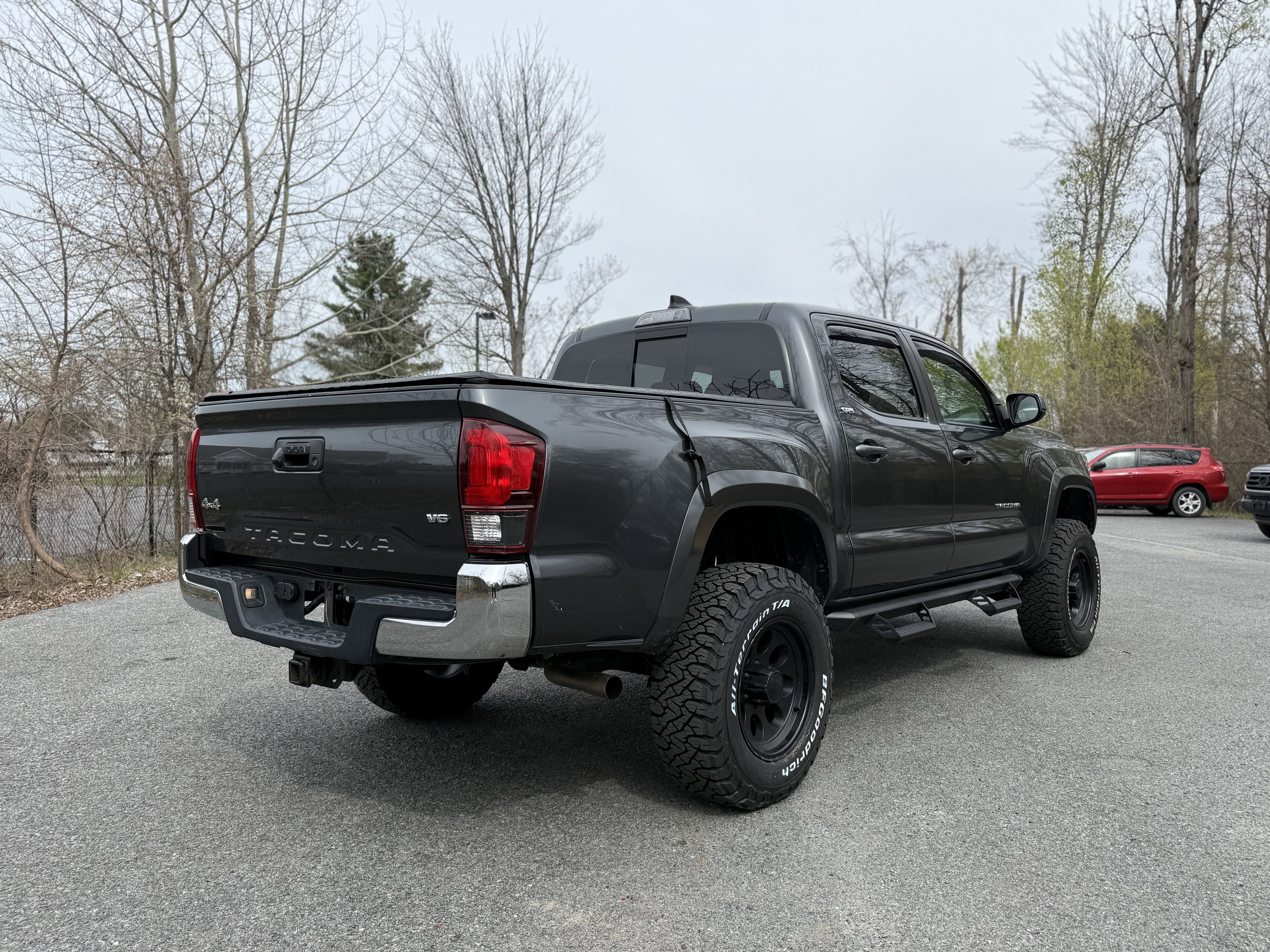 2022 Toyota Tacoma SR5 V6