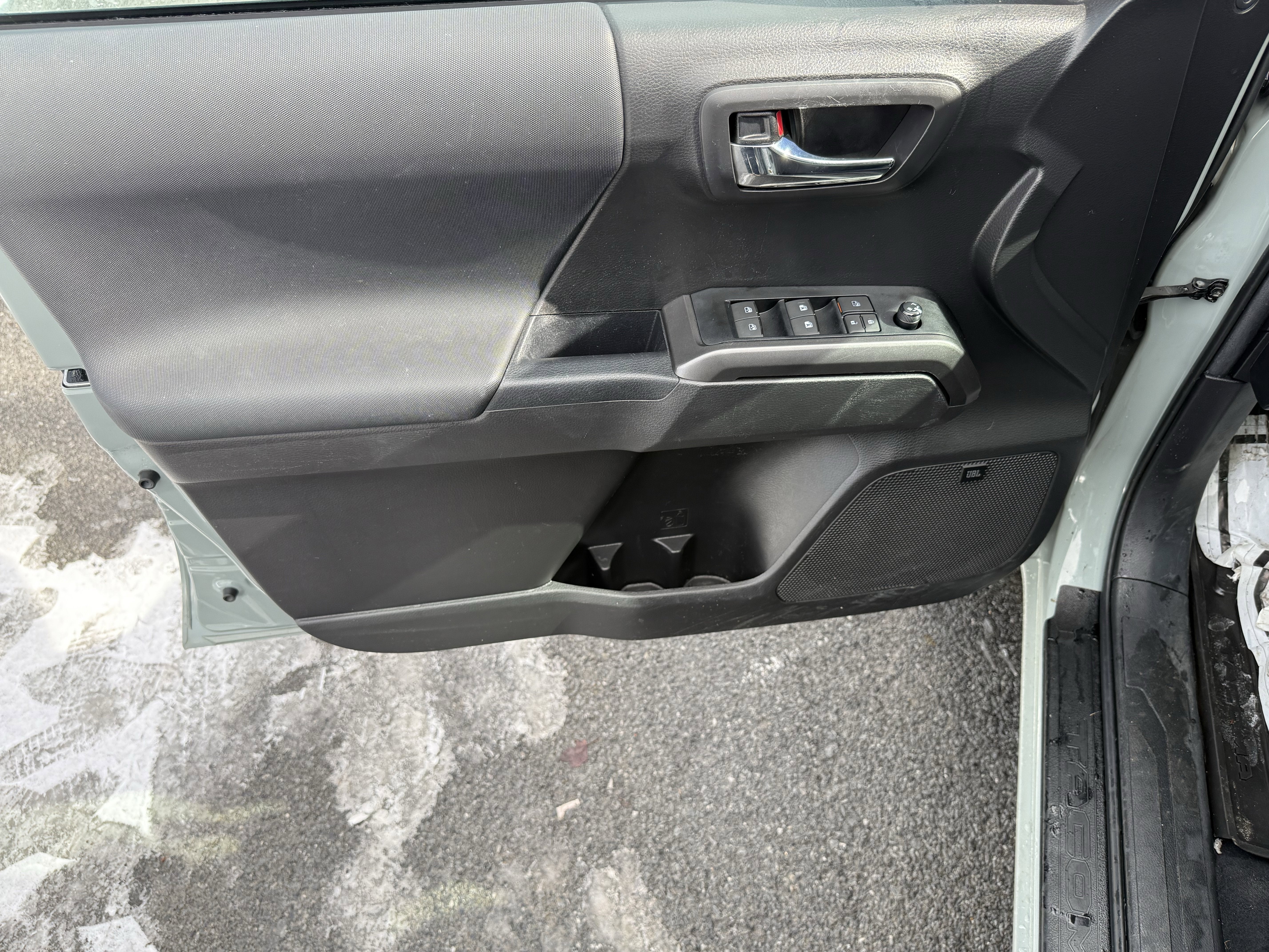 2023 Toyota Tacoma TRD Sport V6