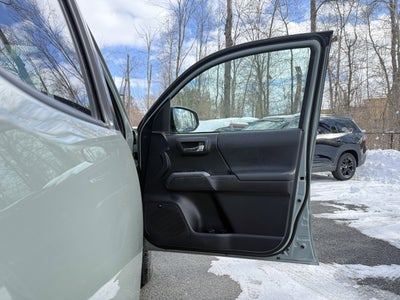 2023 Toyota Tacoma TRD Sport V6