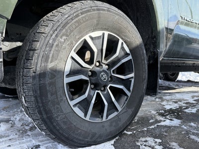 2022 Toyota Tacoma TRD Sport V6