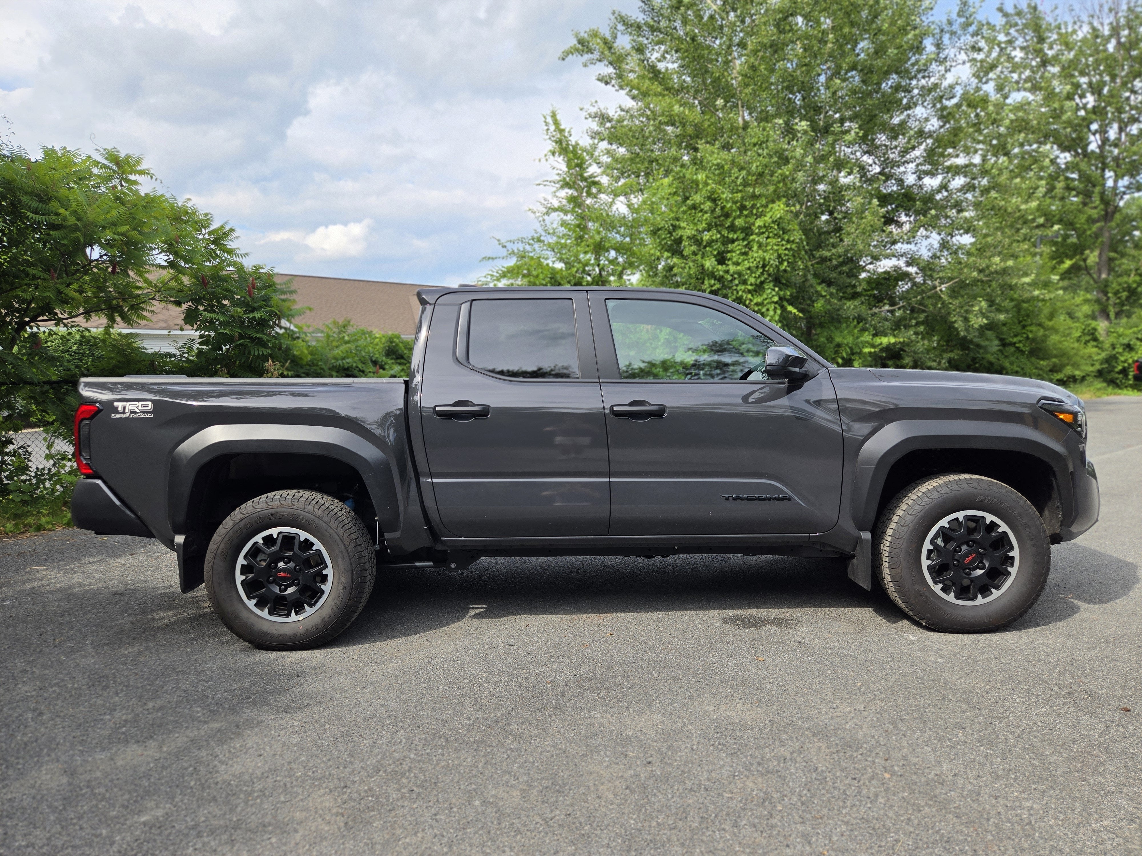 2025 Toyota Tacoma TRD Off-Road