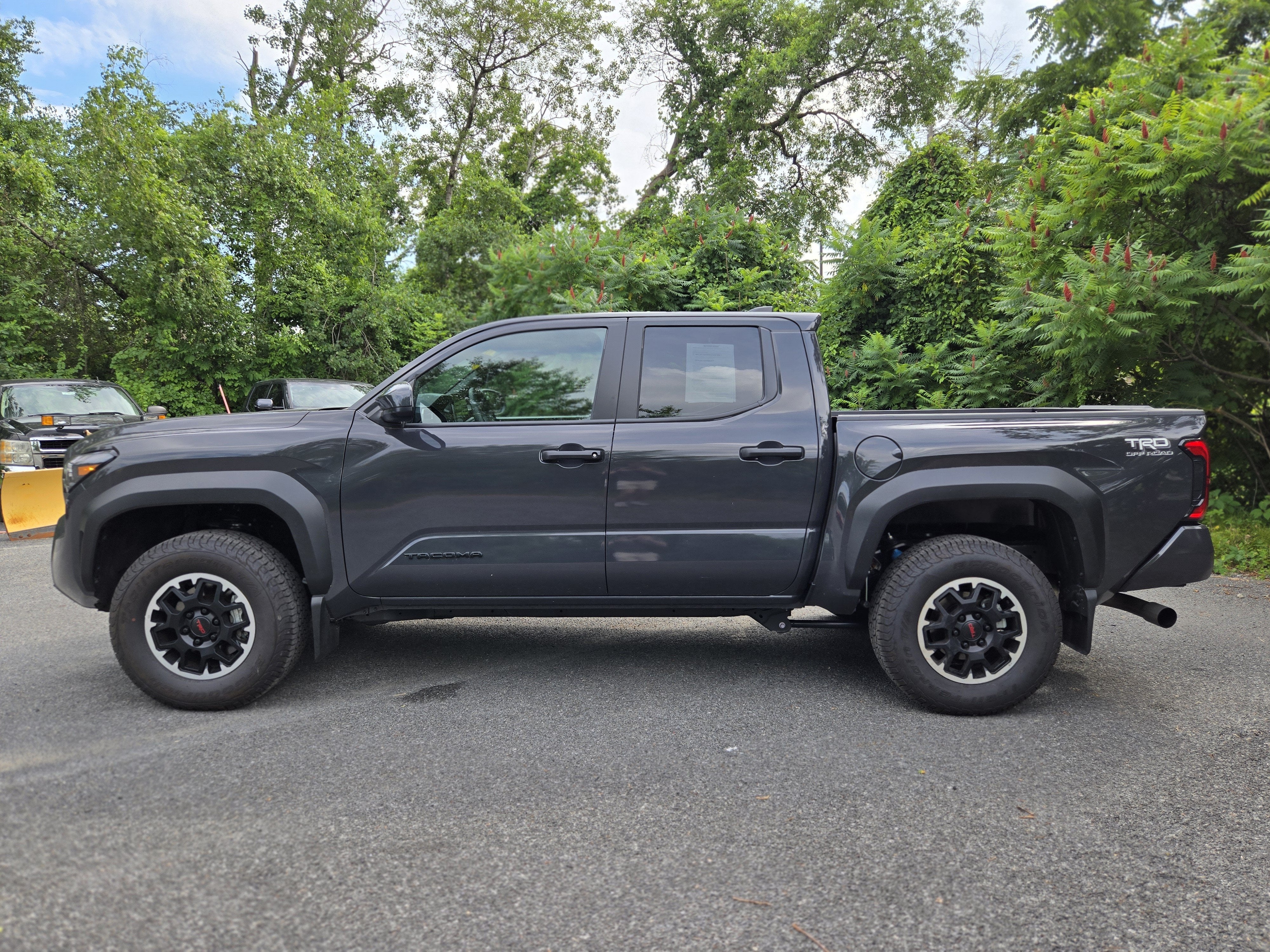 2025 Toyota Tacoma TRD Off-Road