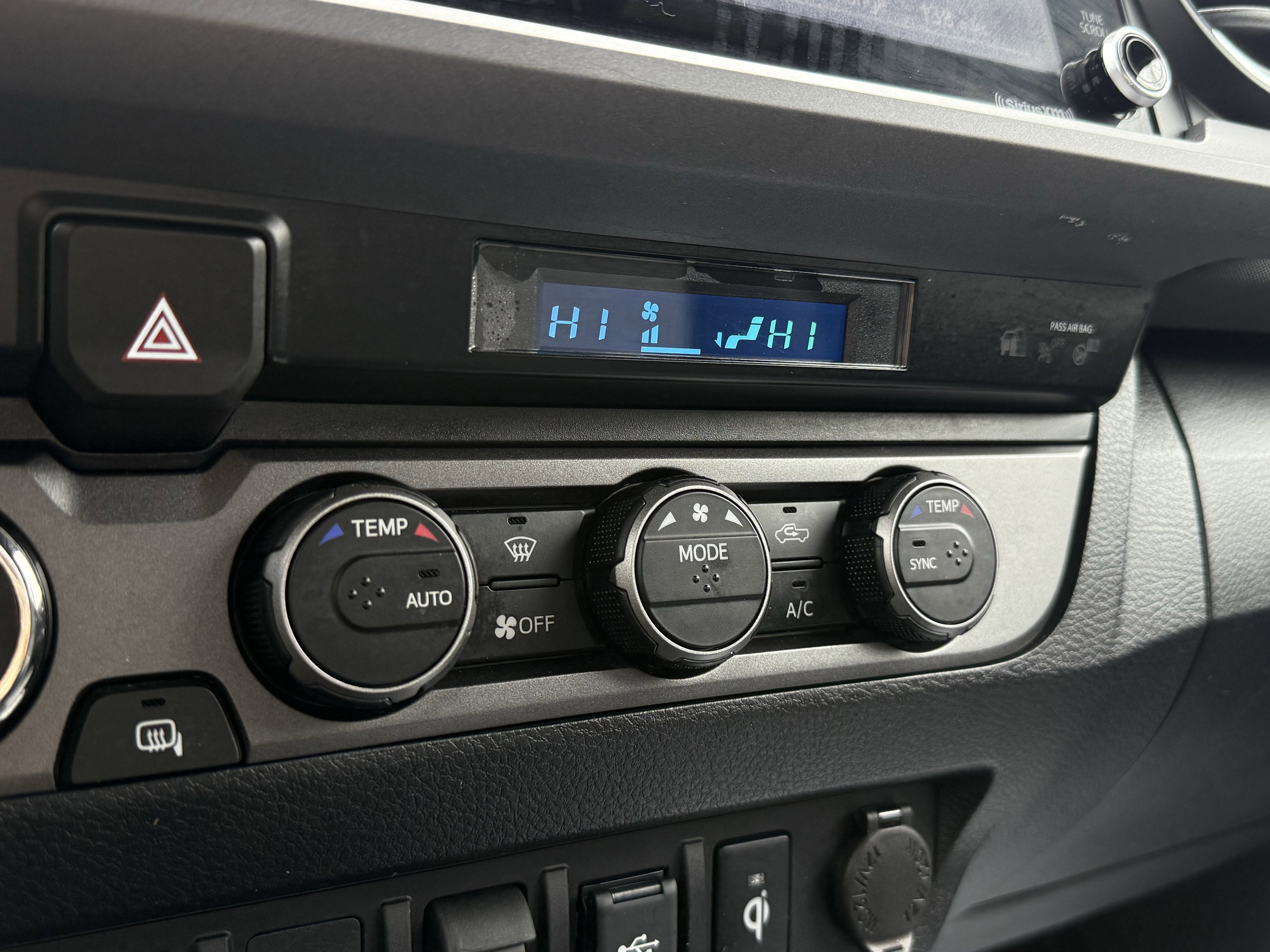 2022 Toyota Tacoma V6