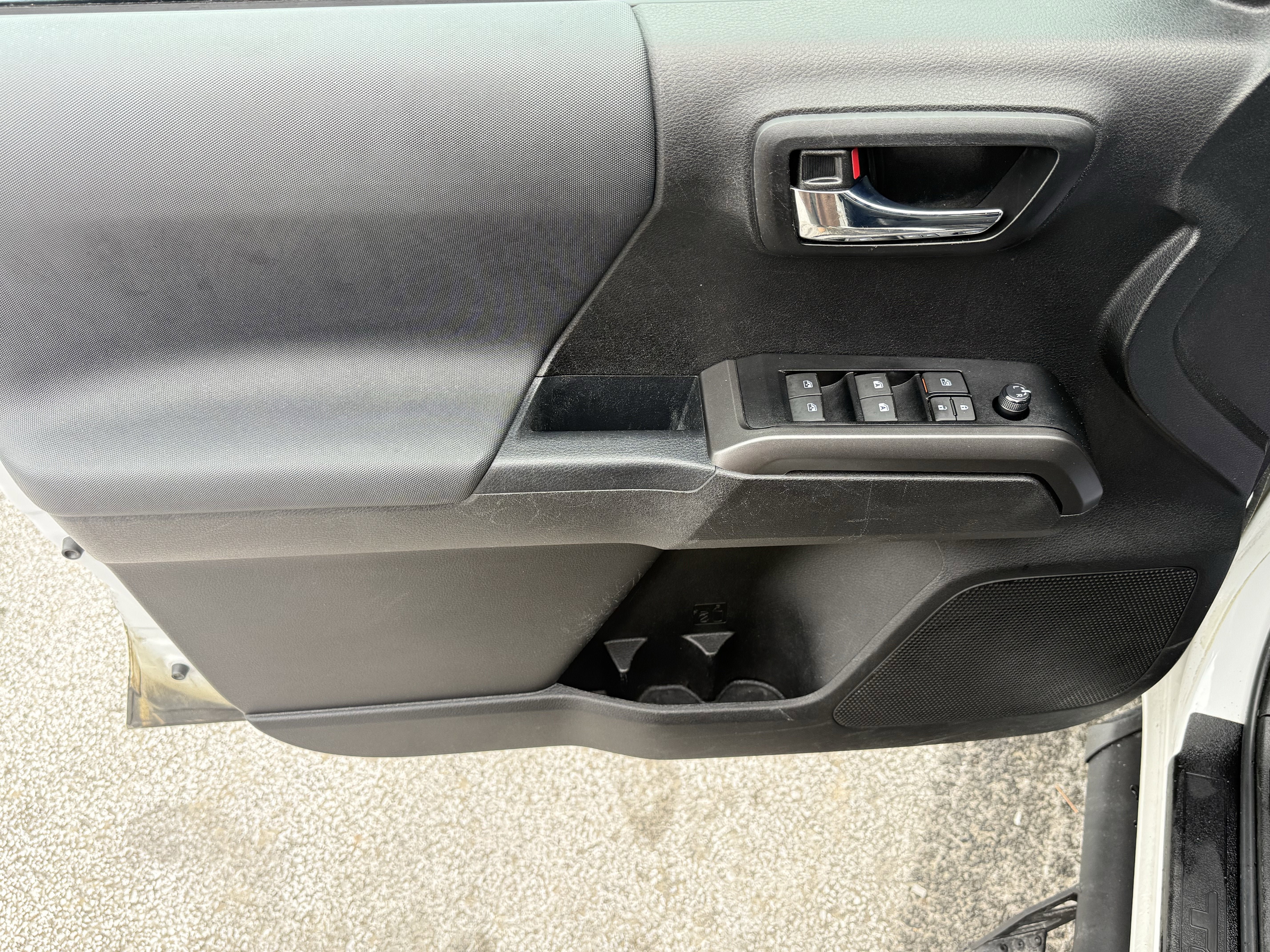 2022 Toyota Tacoma V6