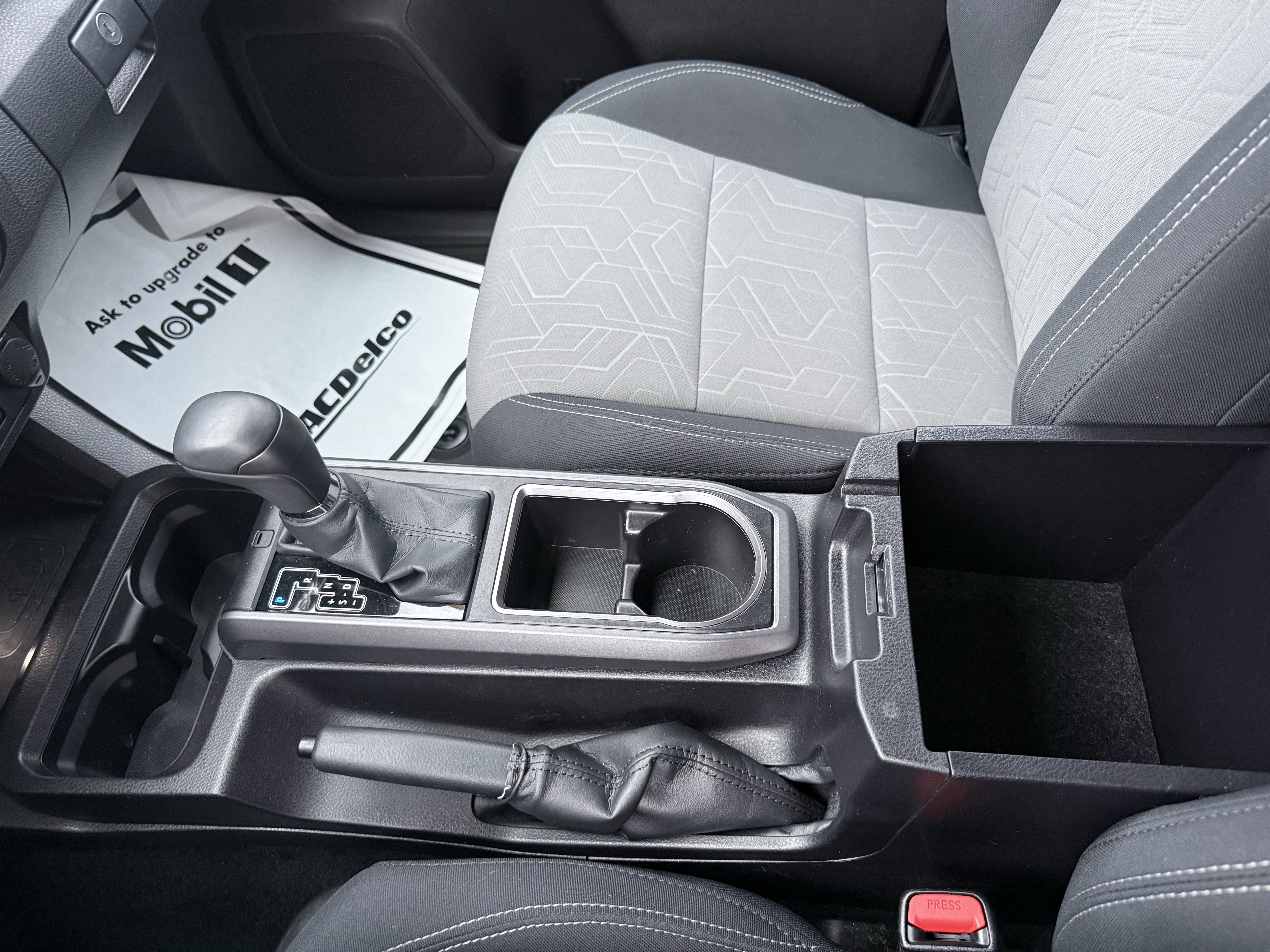 2023 Toyota Tacoma TRD Sport V6