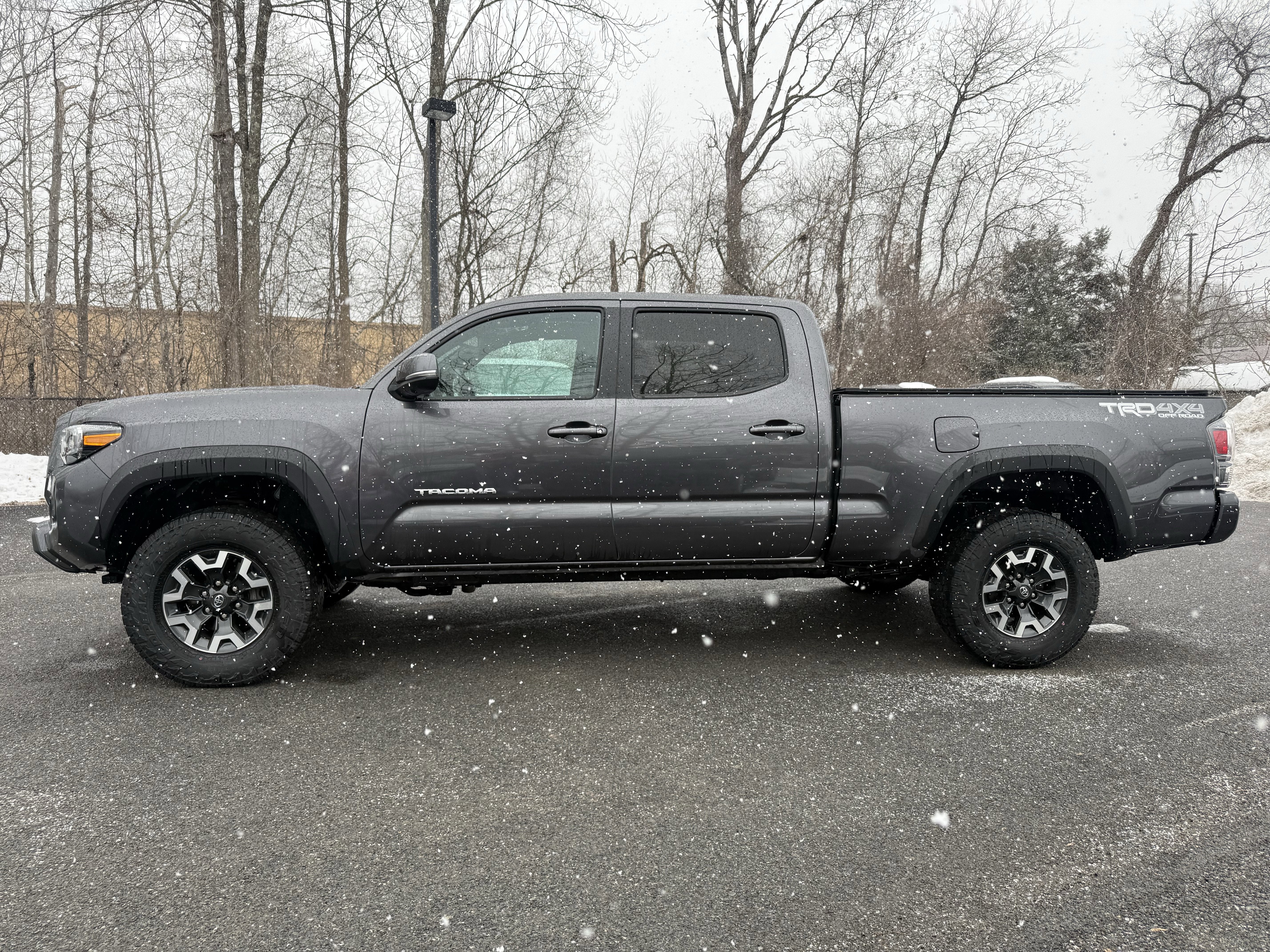 2023 Toyota Tacoma V6