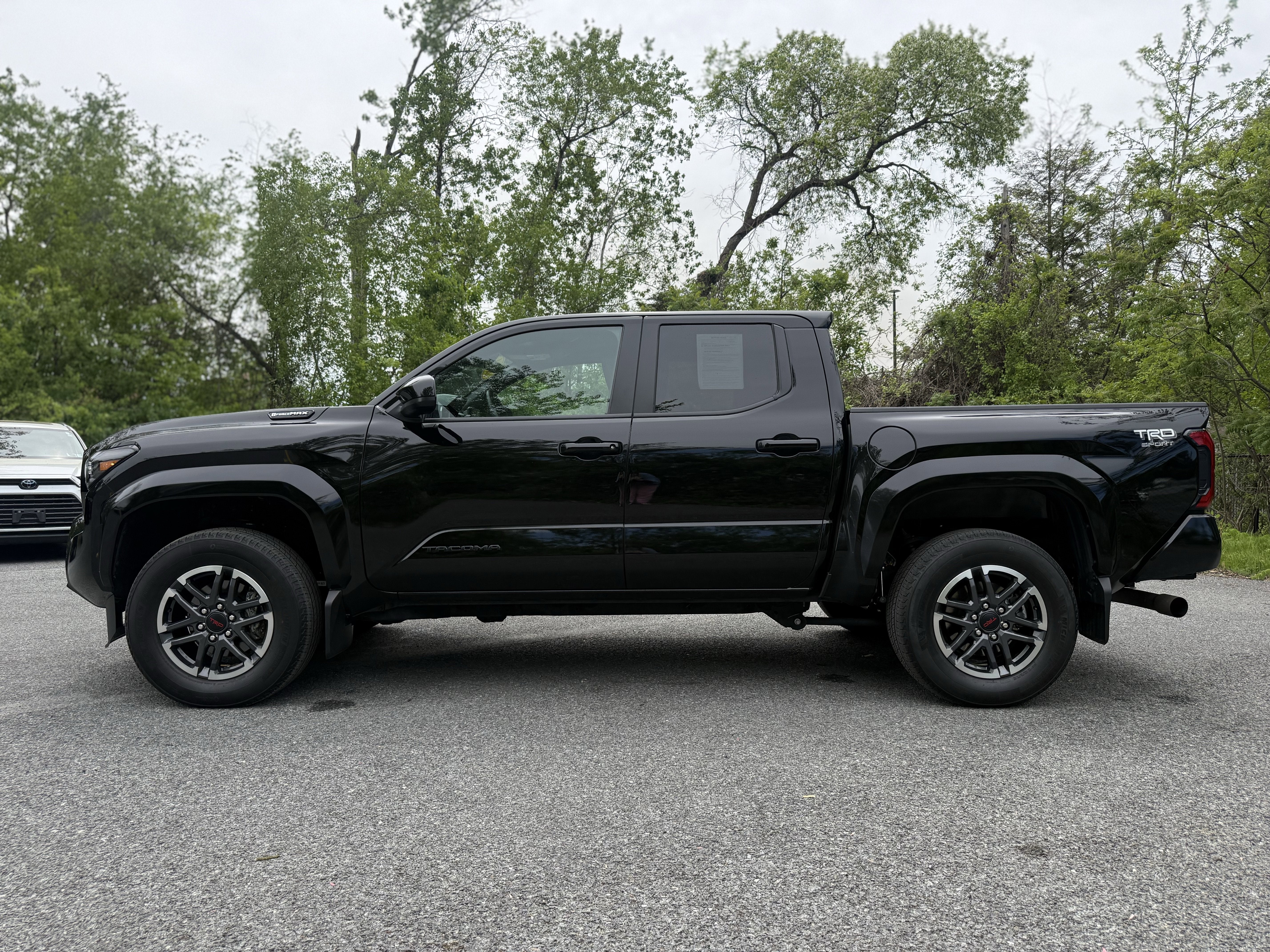 2024 Toyota Tacoma Hybrid TRD Sport