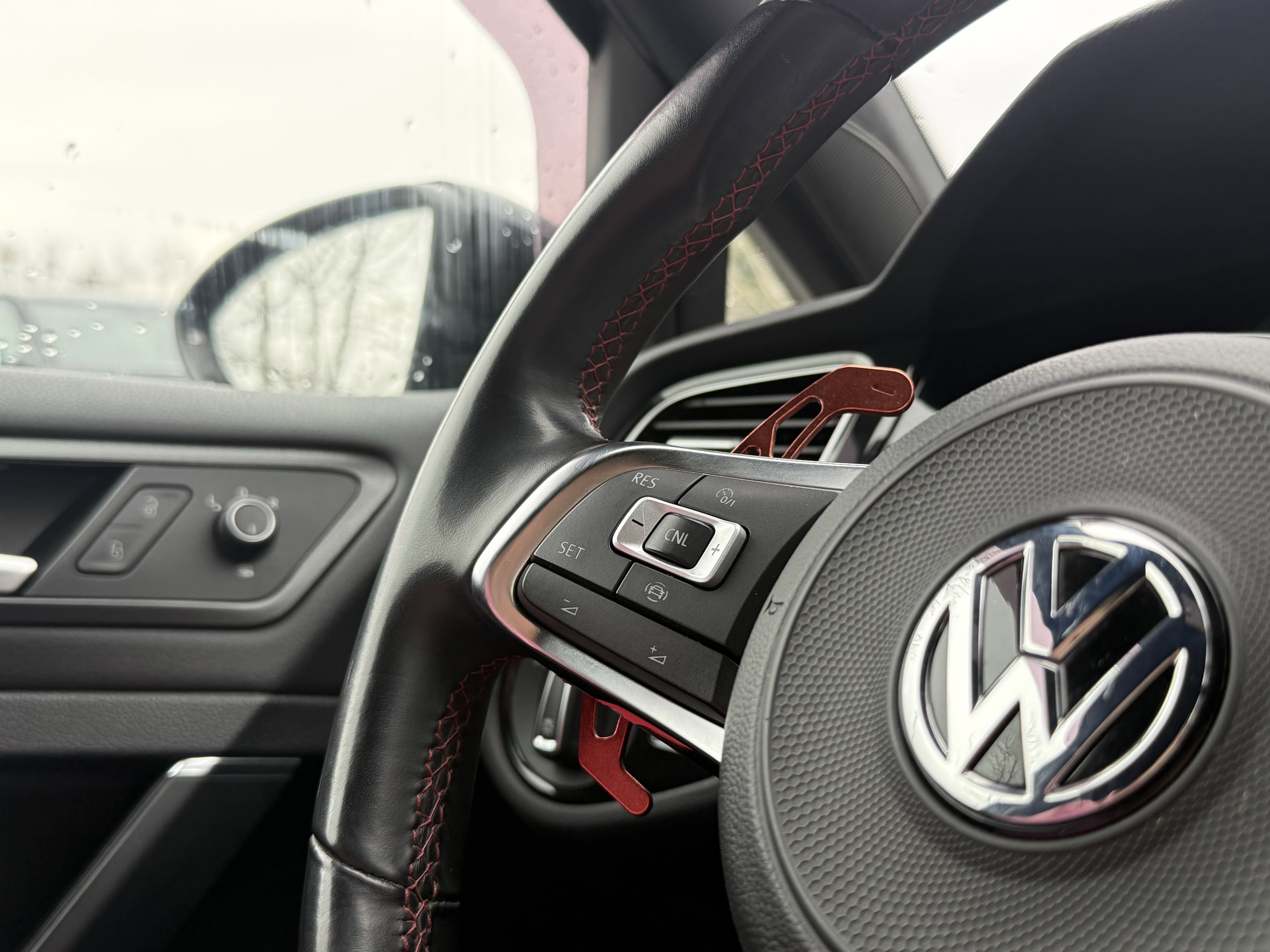 2020 Volkswagen Golf GTI Base