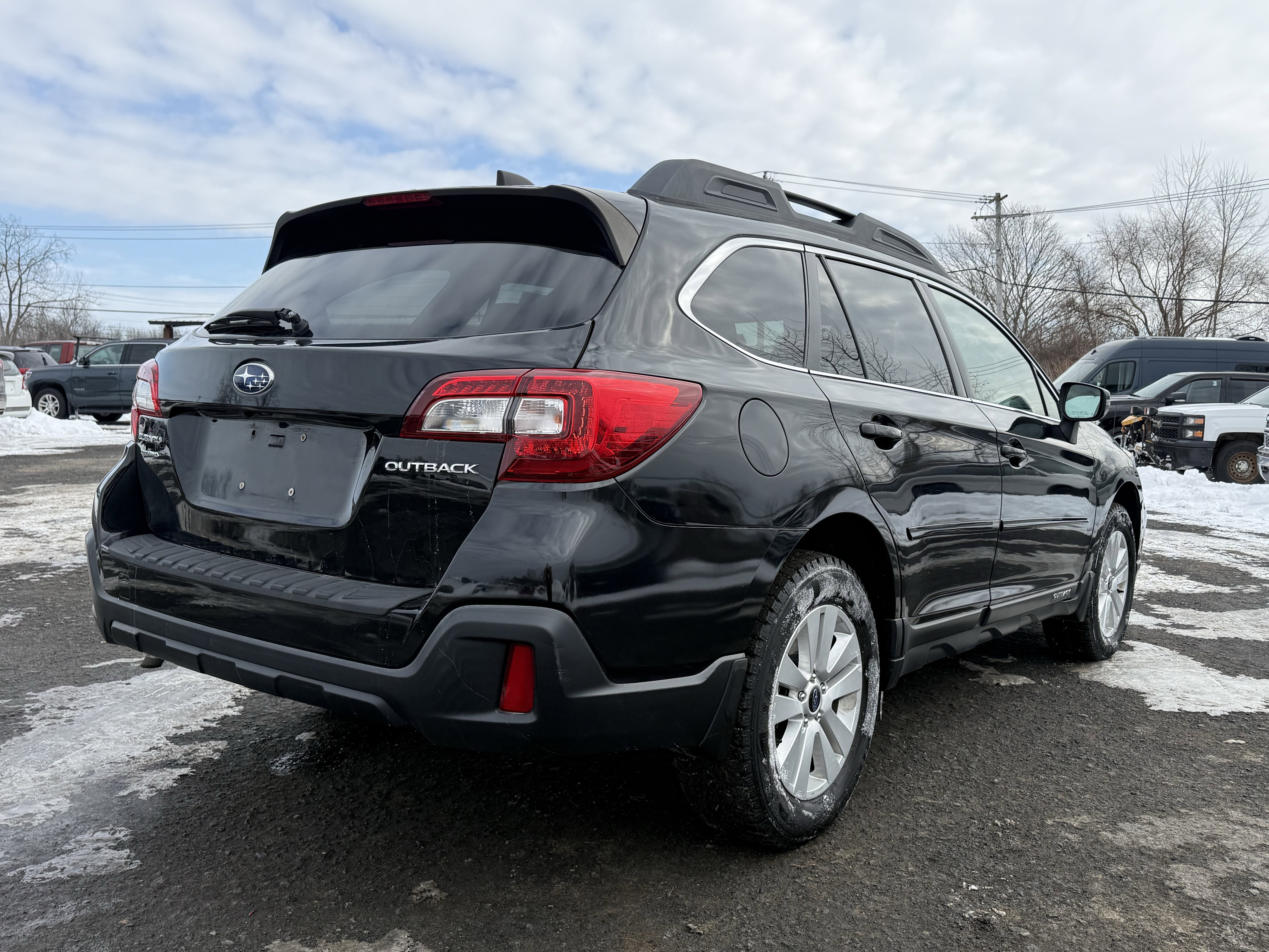 2018 Subaru Outback 2.5i Premium