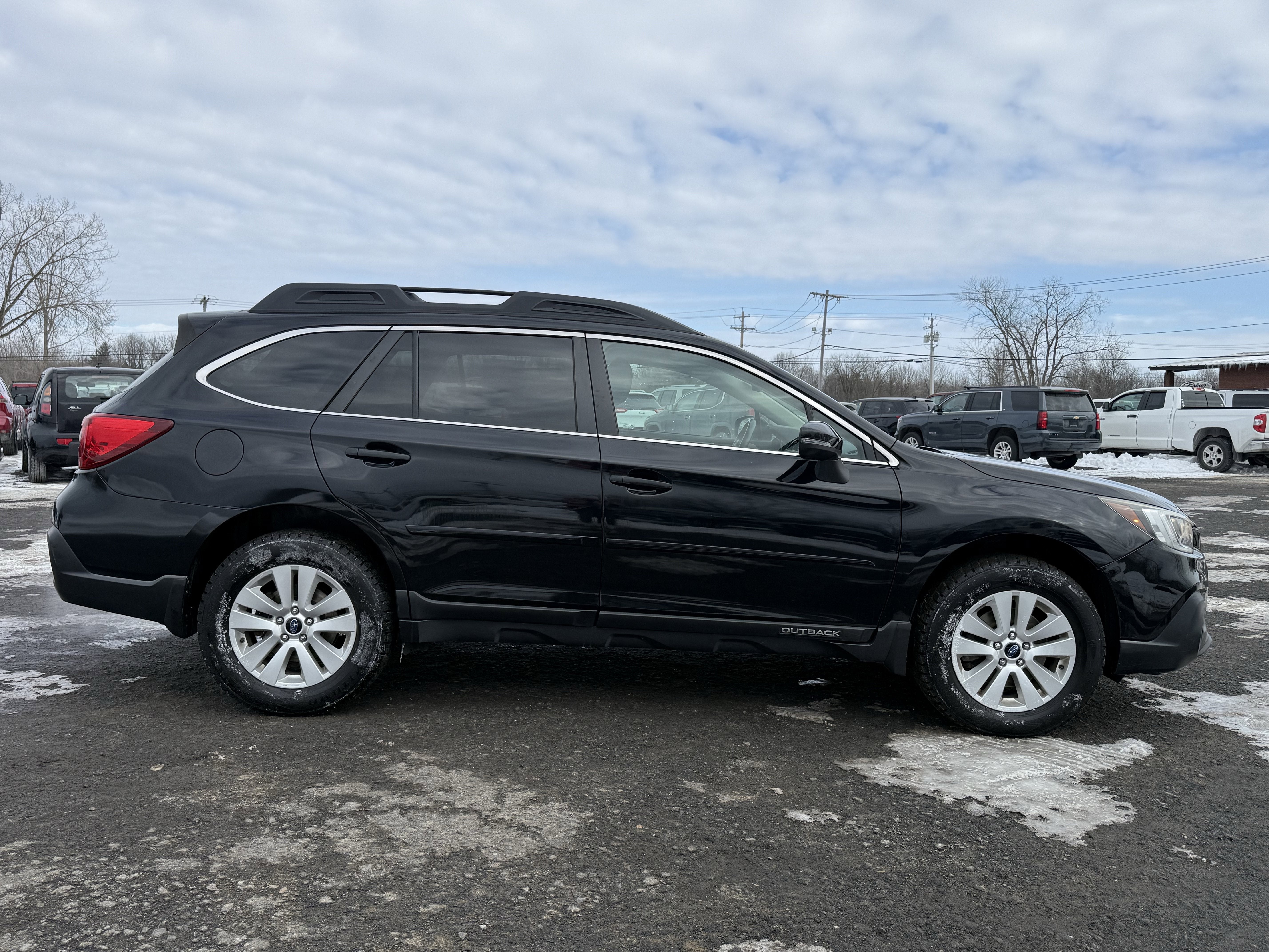 2018 Subaru Outback 2.5i Premium