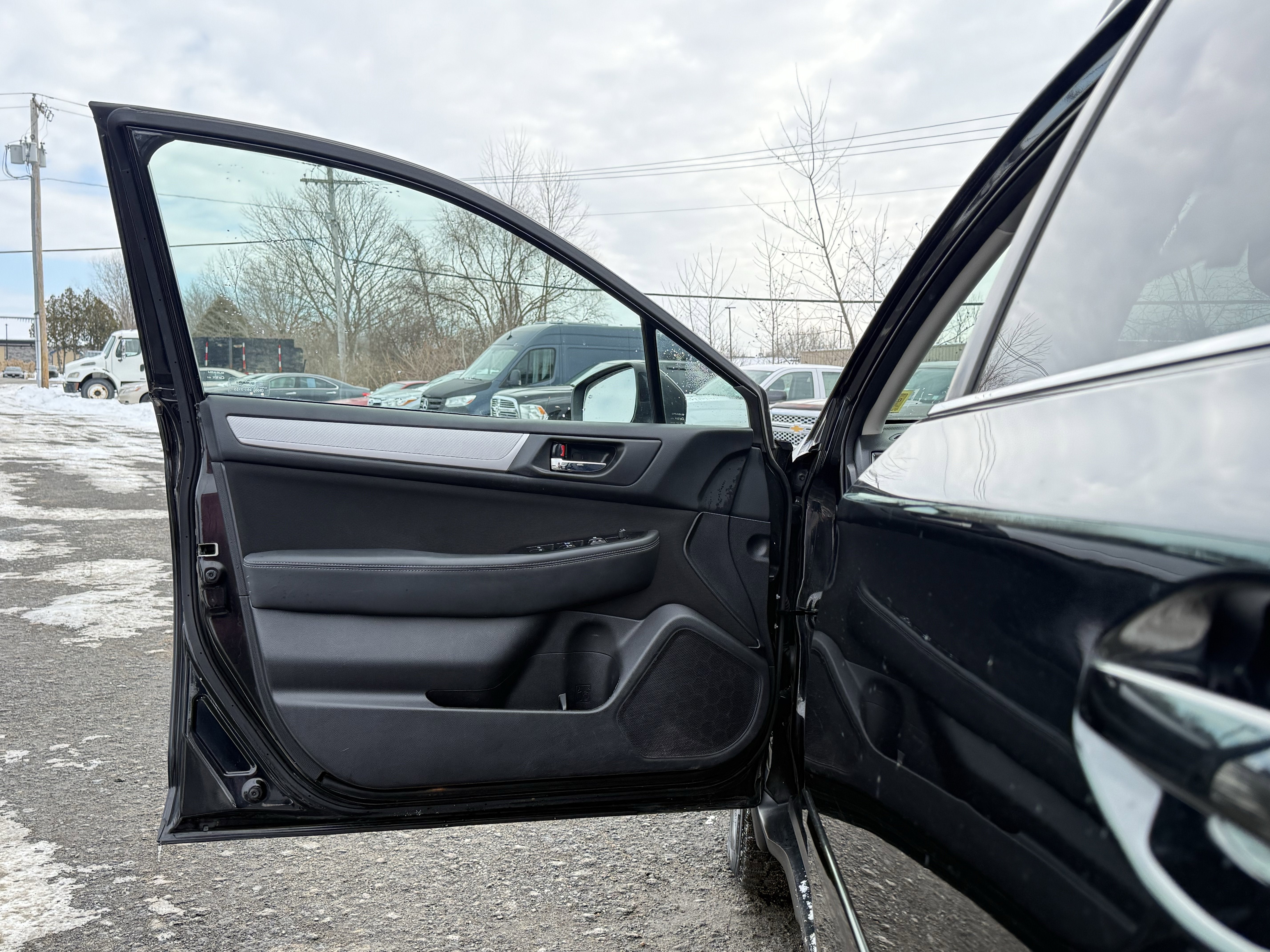2018 Subaru Outback 2.5i Premium