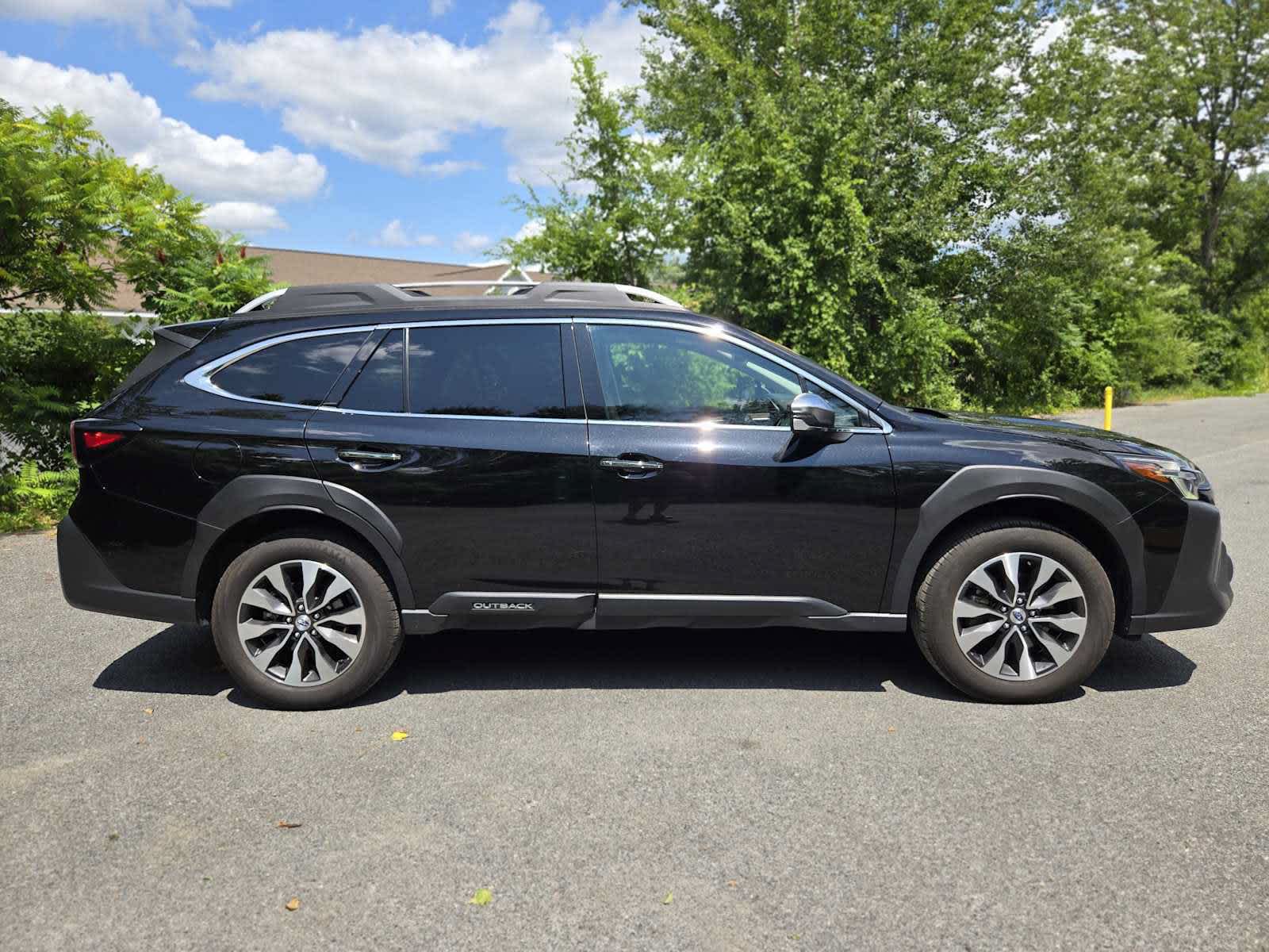 2025 Subaru Outback Touring XT