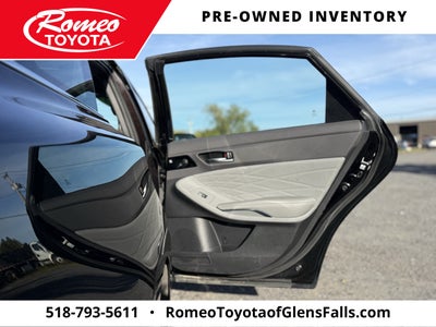 2019 Toyota Avalon Hybrid Limited