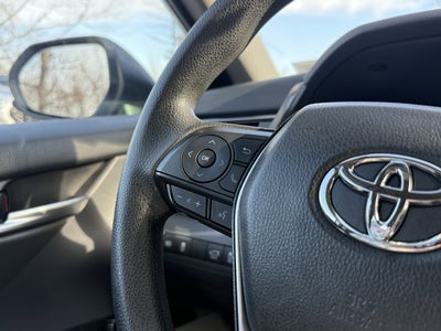 2019 Toyota Camry Hybrid LE