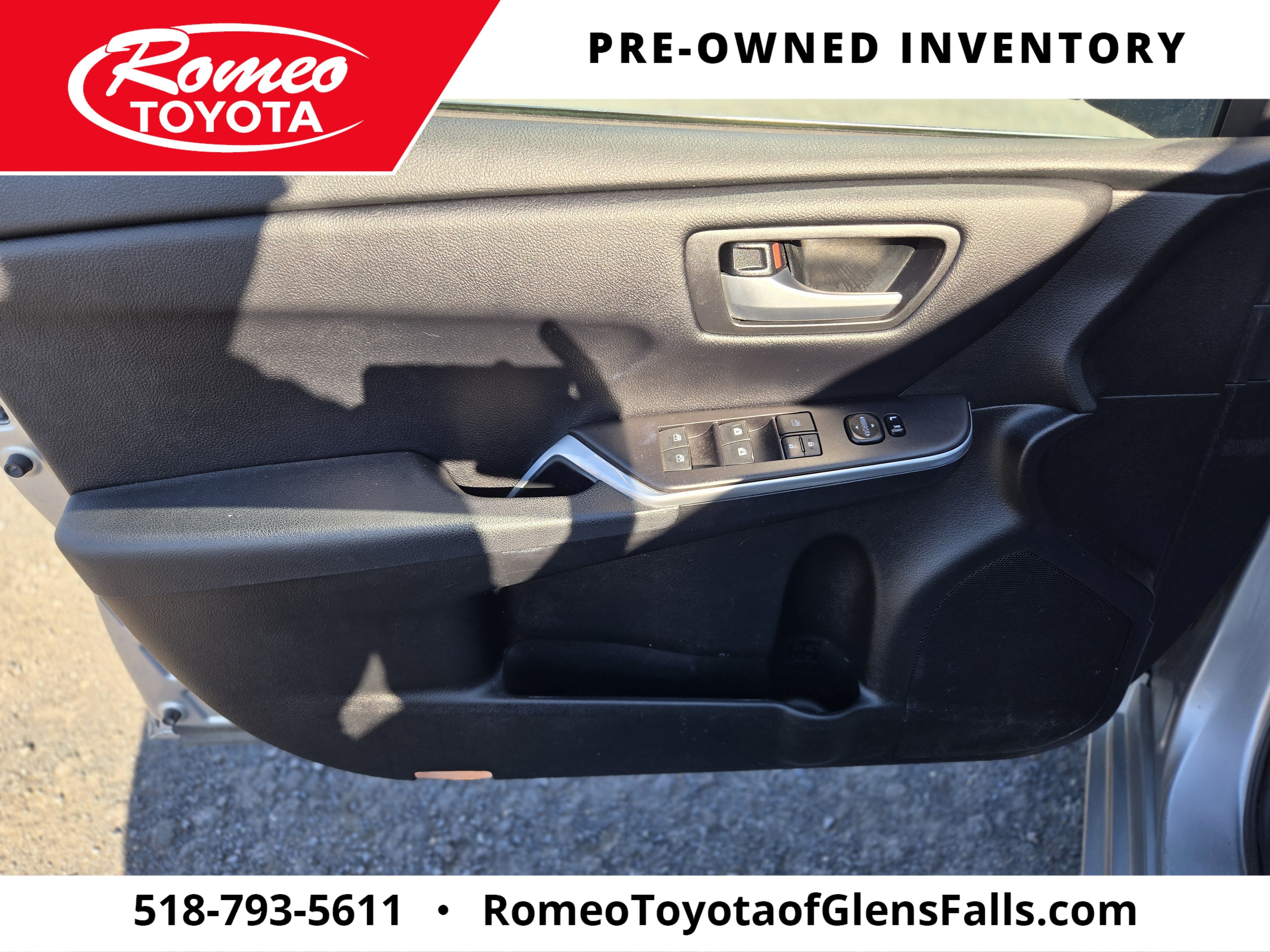 2017 Toyota Camry Hybrid LE