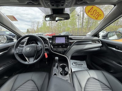 2024 Toyota Camry SE