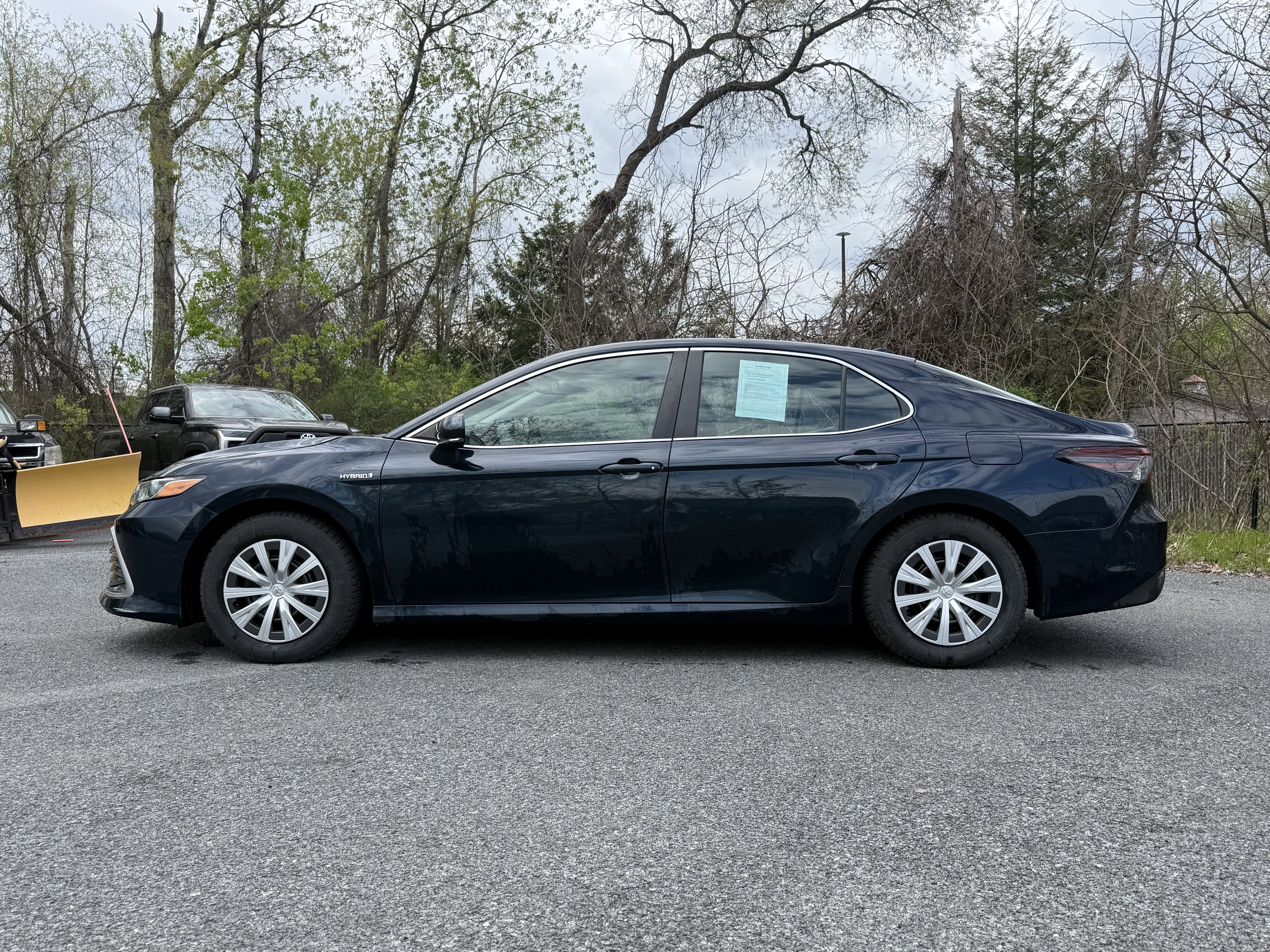 2021 Toyota Camry Hybrid LE