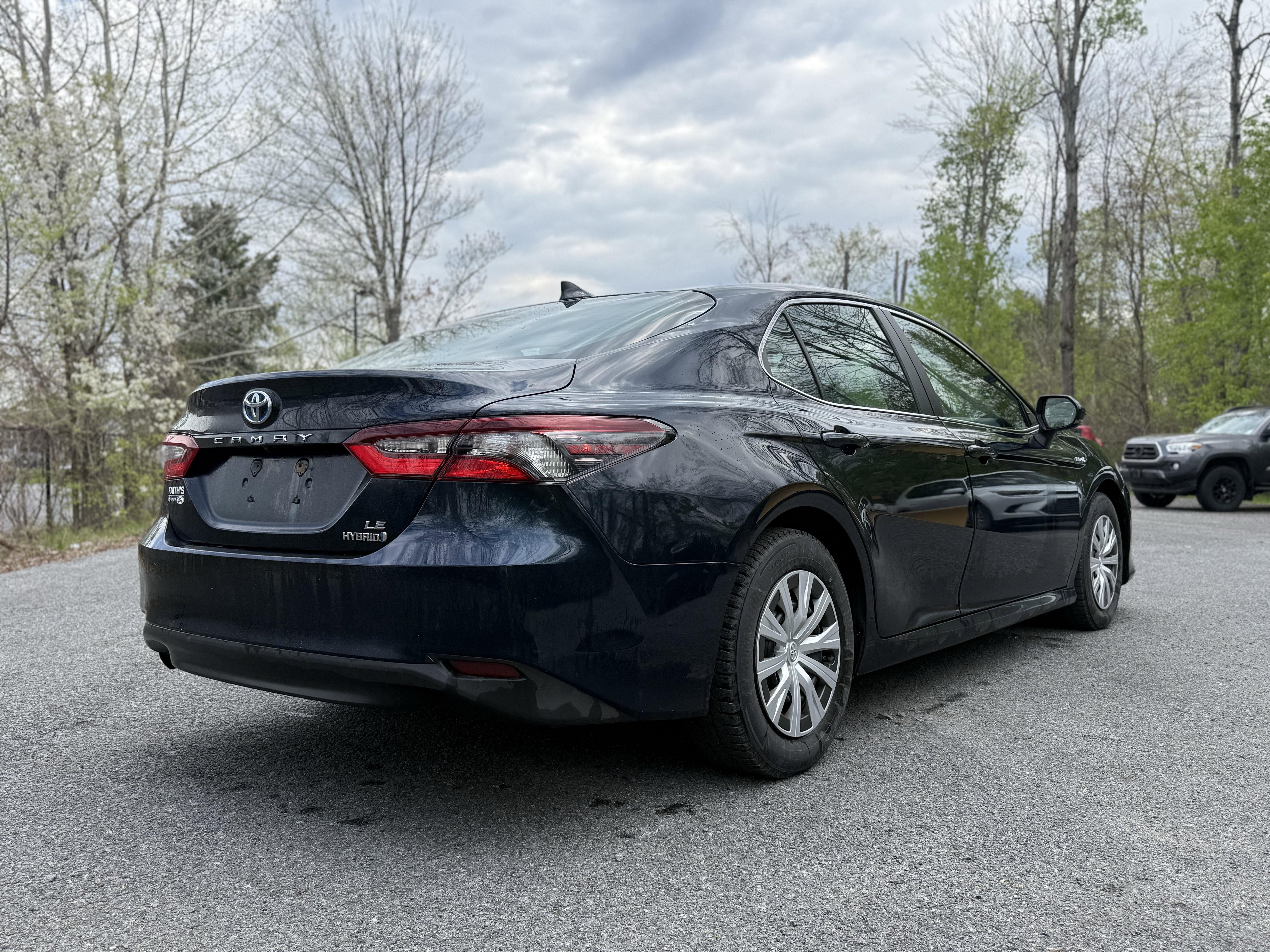 2021 Toyota Camry Hybrid LE