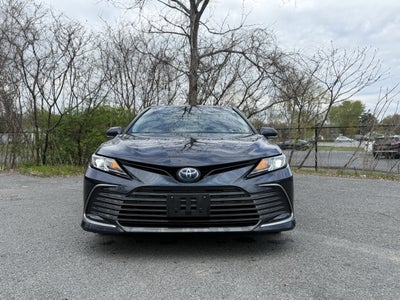 2021 Toyota Camry Hybrid LE