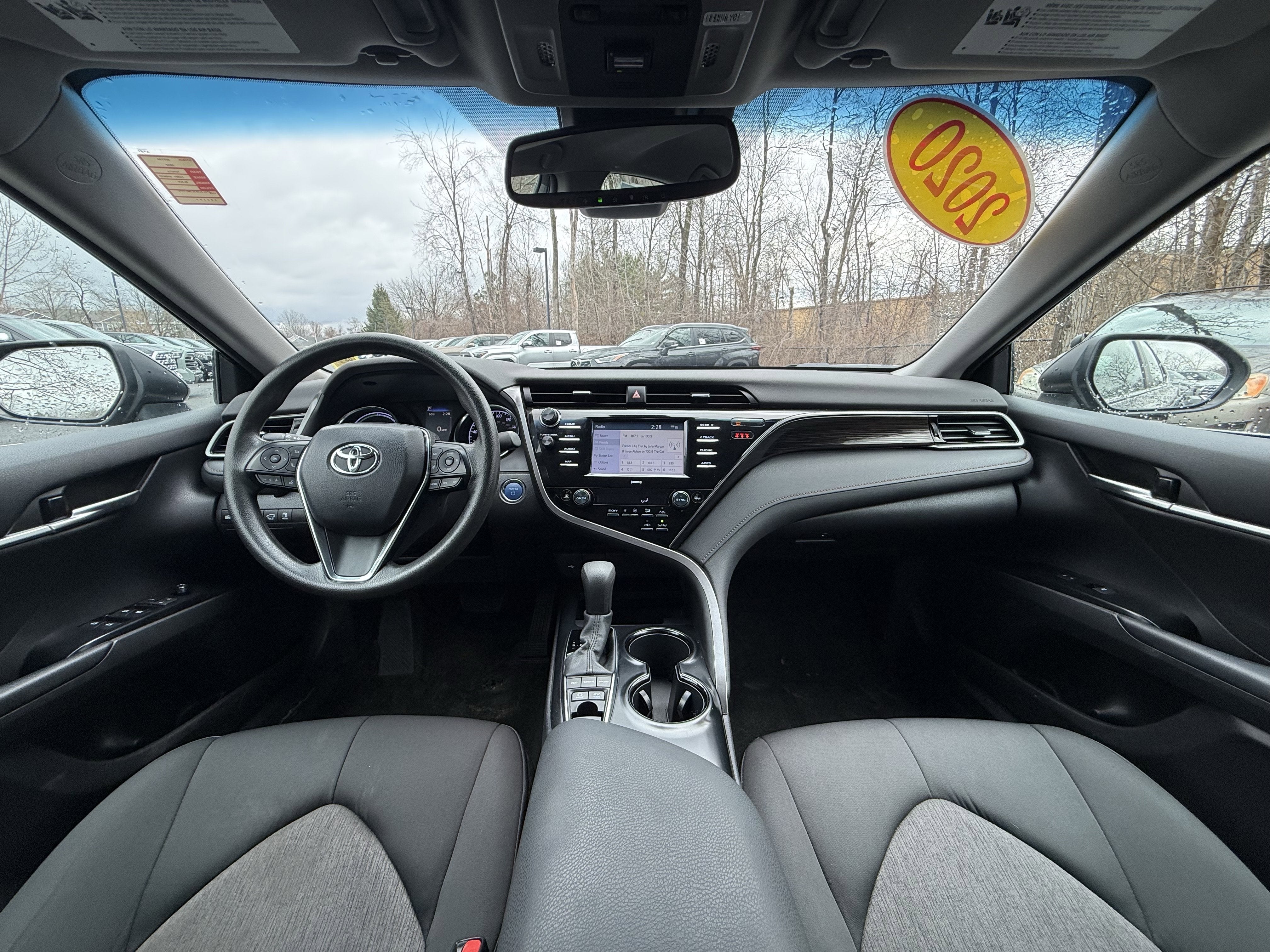 2020 Toyota Camry Hybrid LE