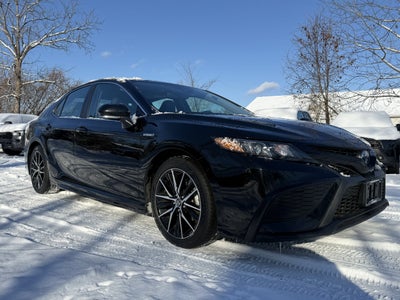 2021 Toyota Camry Hybrid SE