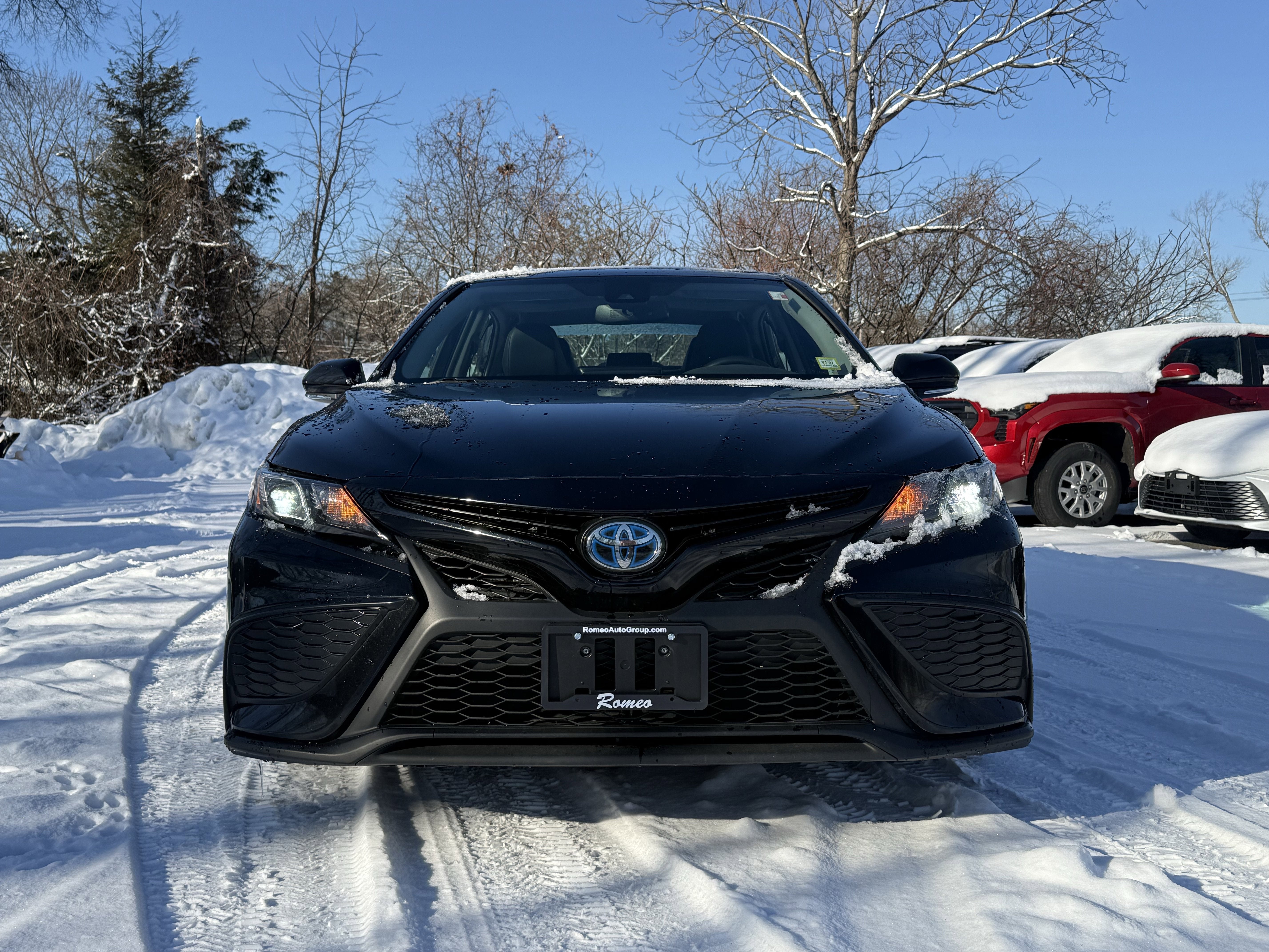 2021 Toyota Camry Hybrid SE