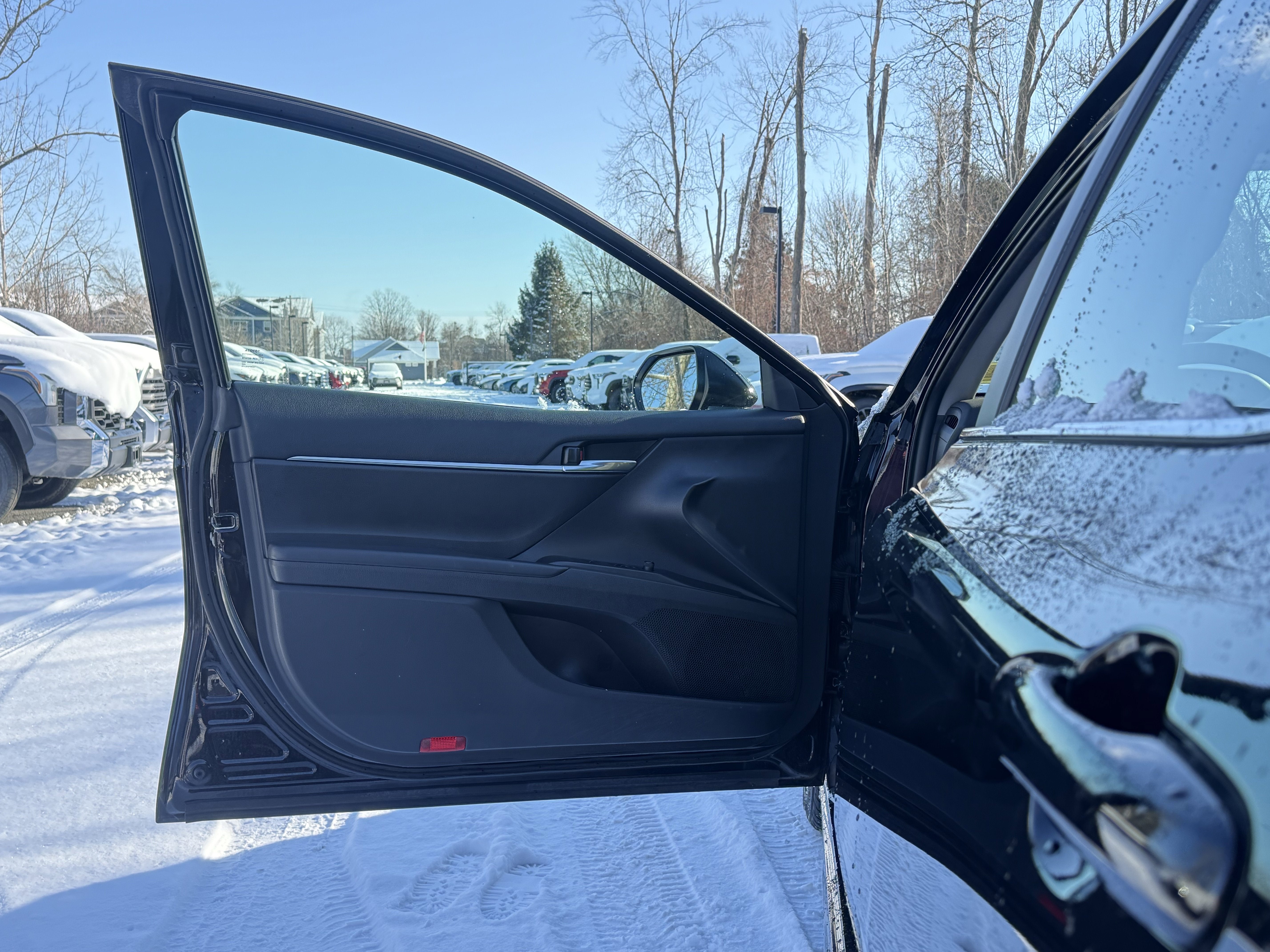 2021 Toyota Camry Hybrid SE