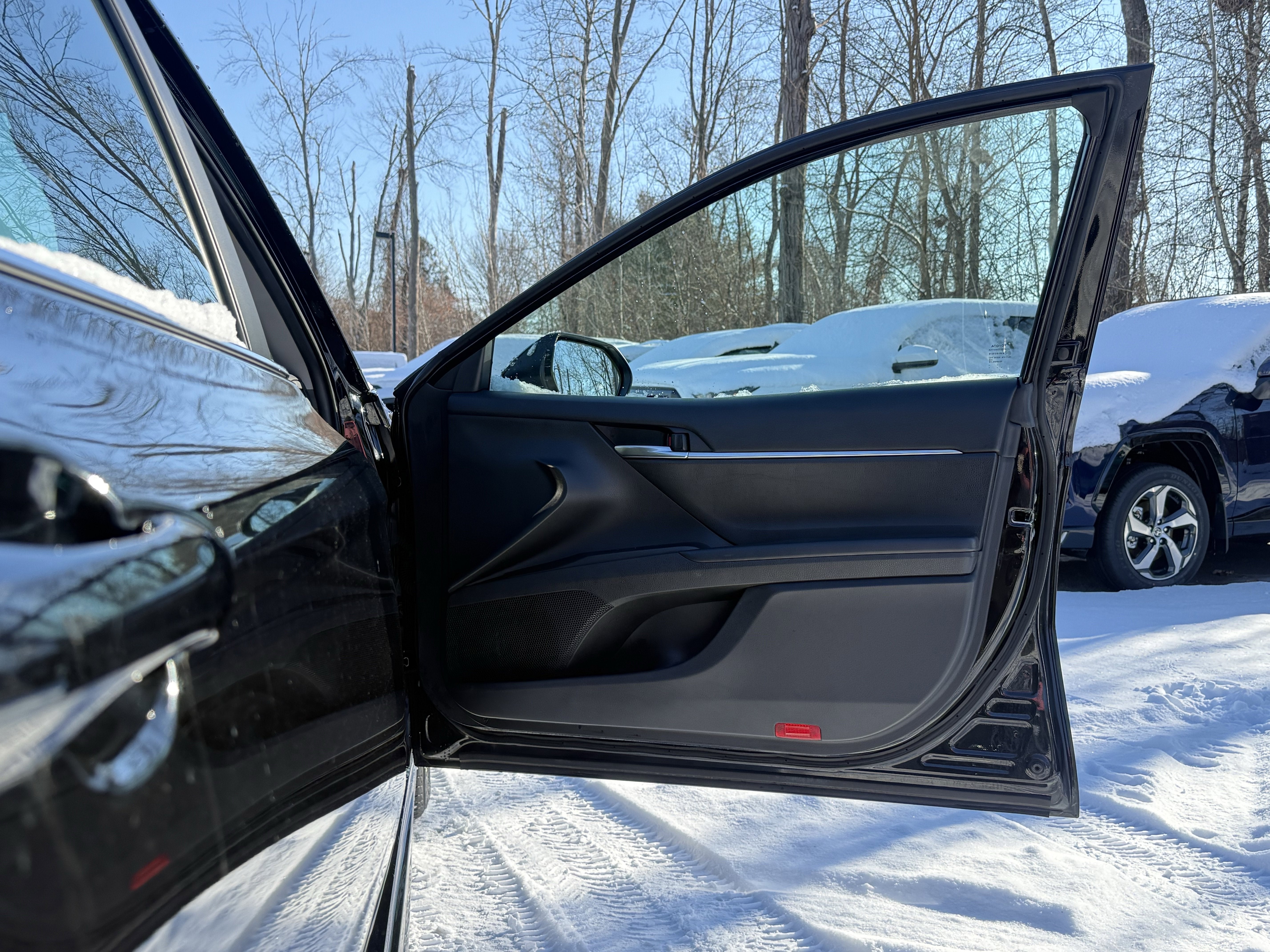 2021 Toyota Camry Hybrid SE