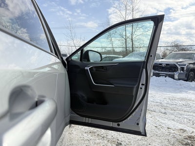 2021 Toyota RAV4 Hybrid LE