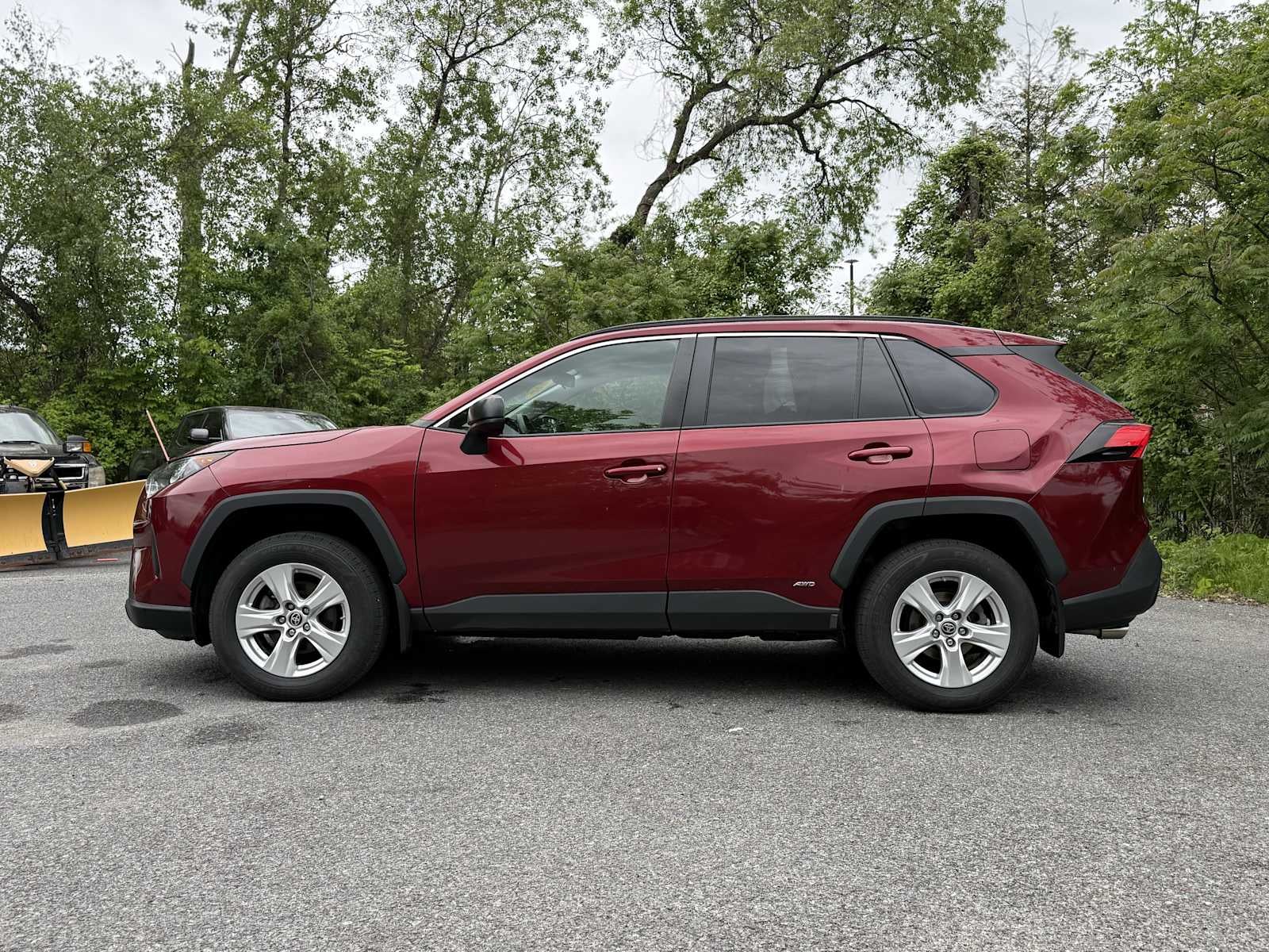 2021 Toyota RAV4 Hybrid LE