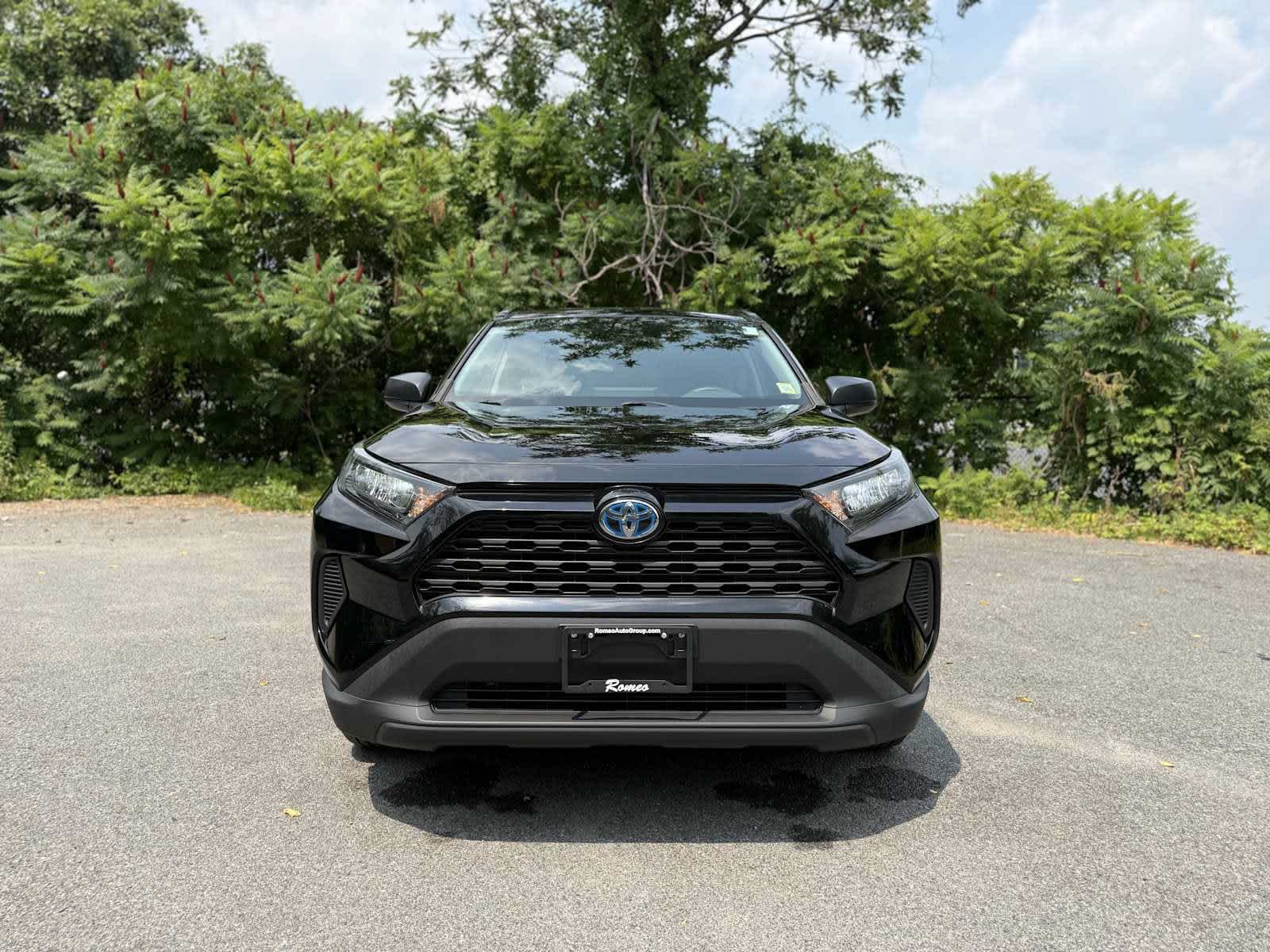 2022 Toyota RAV4 Hybrid LE