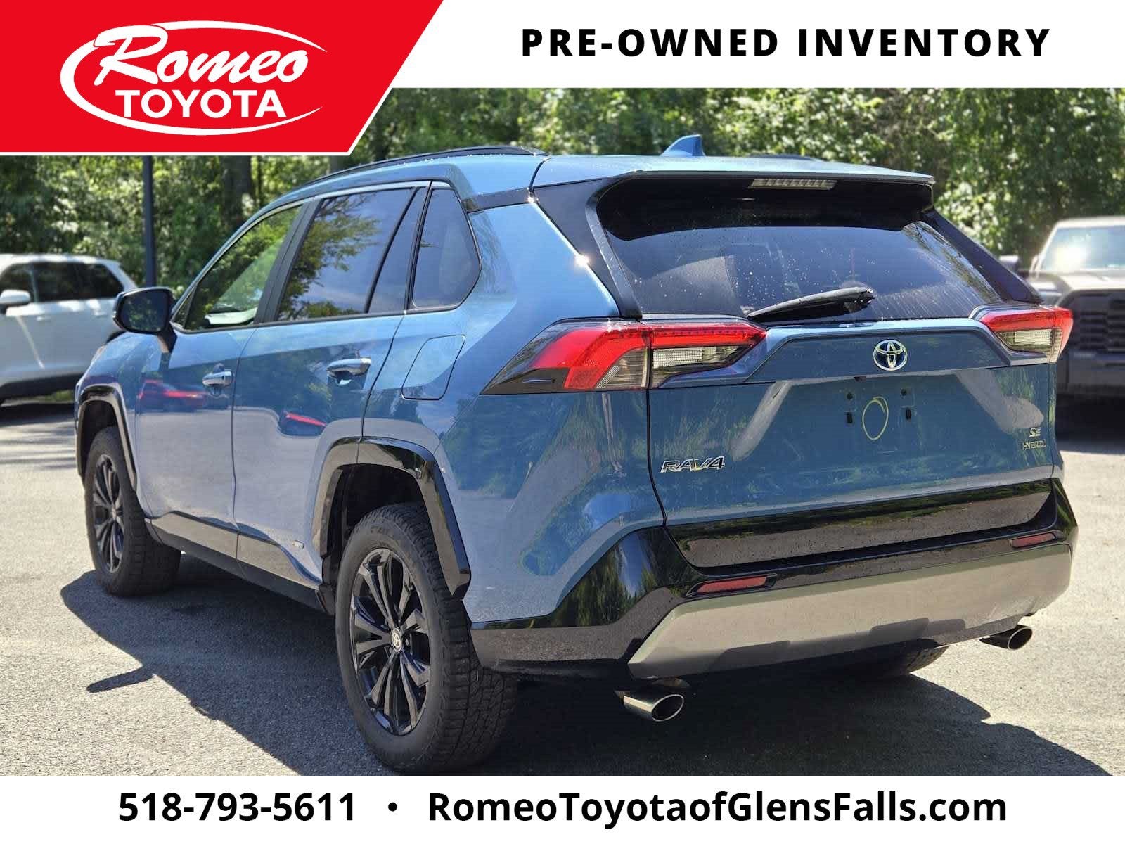 2022 Toyota RAV4 Hybrid SE
