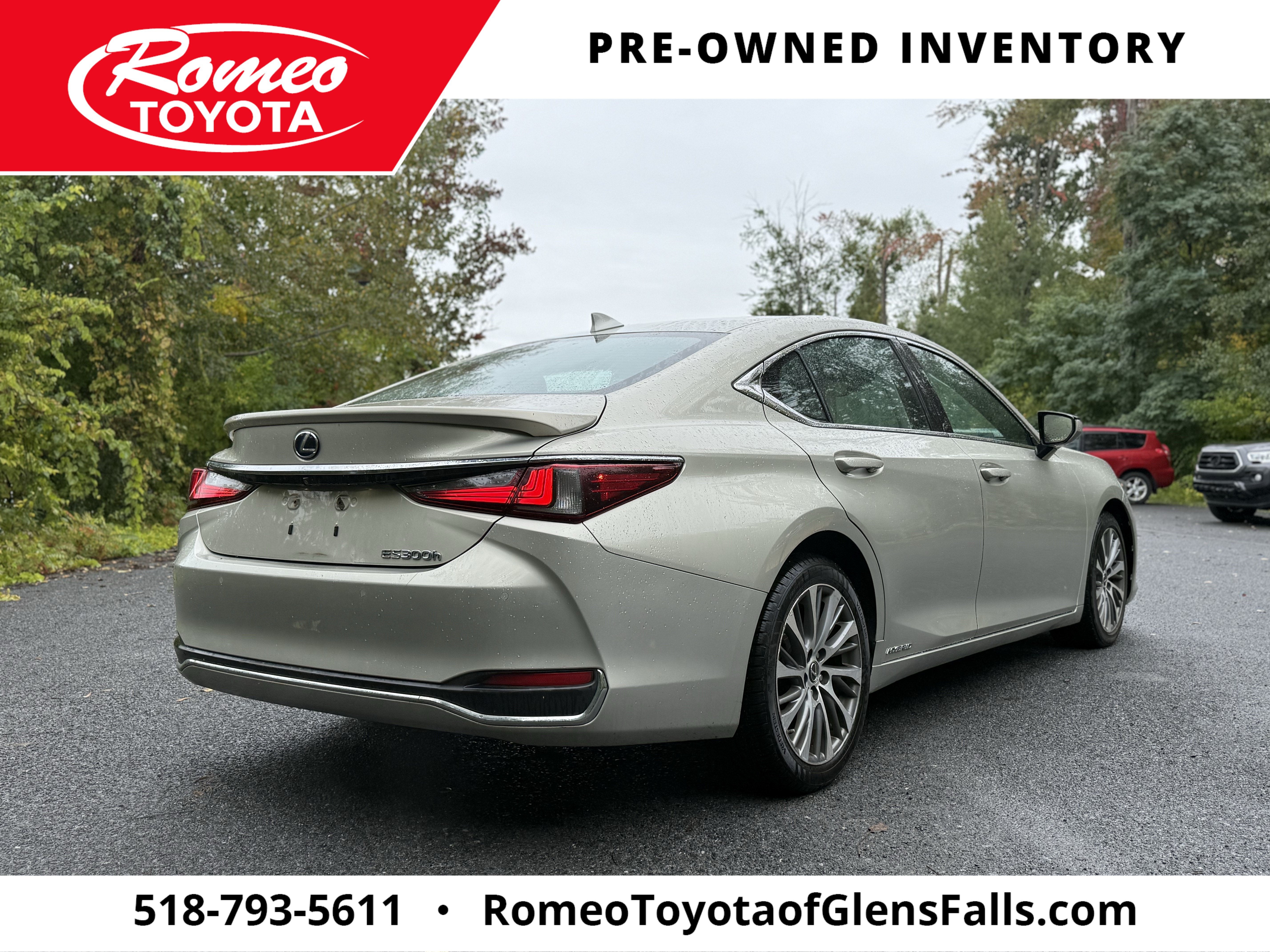2019 Lexus ES 300h