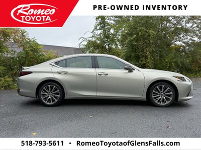 2019 Lexus ES 300h