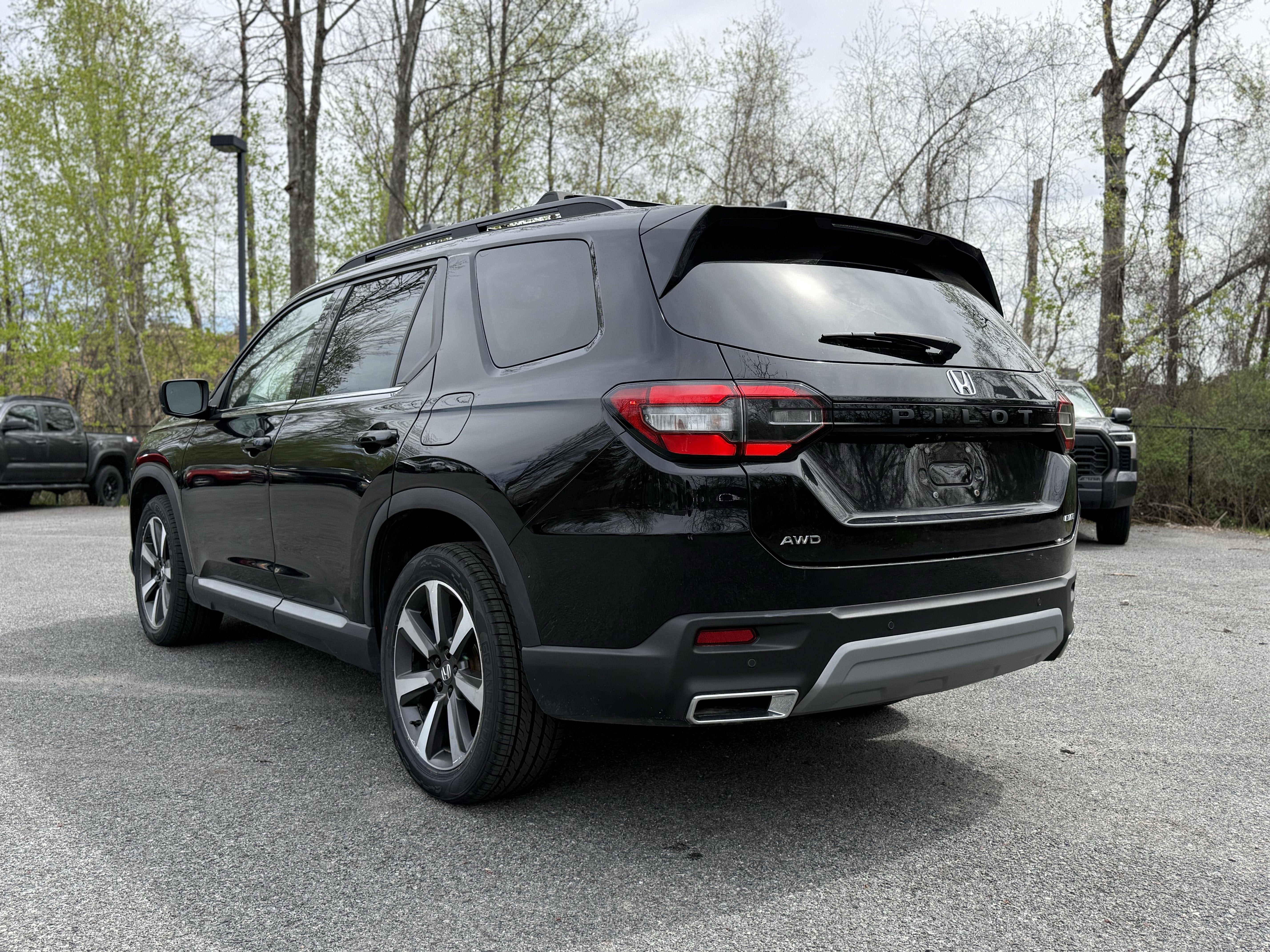 2023 Honda Pilot Elite