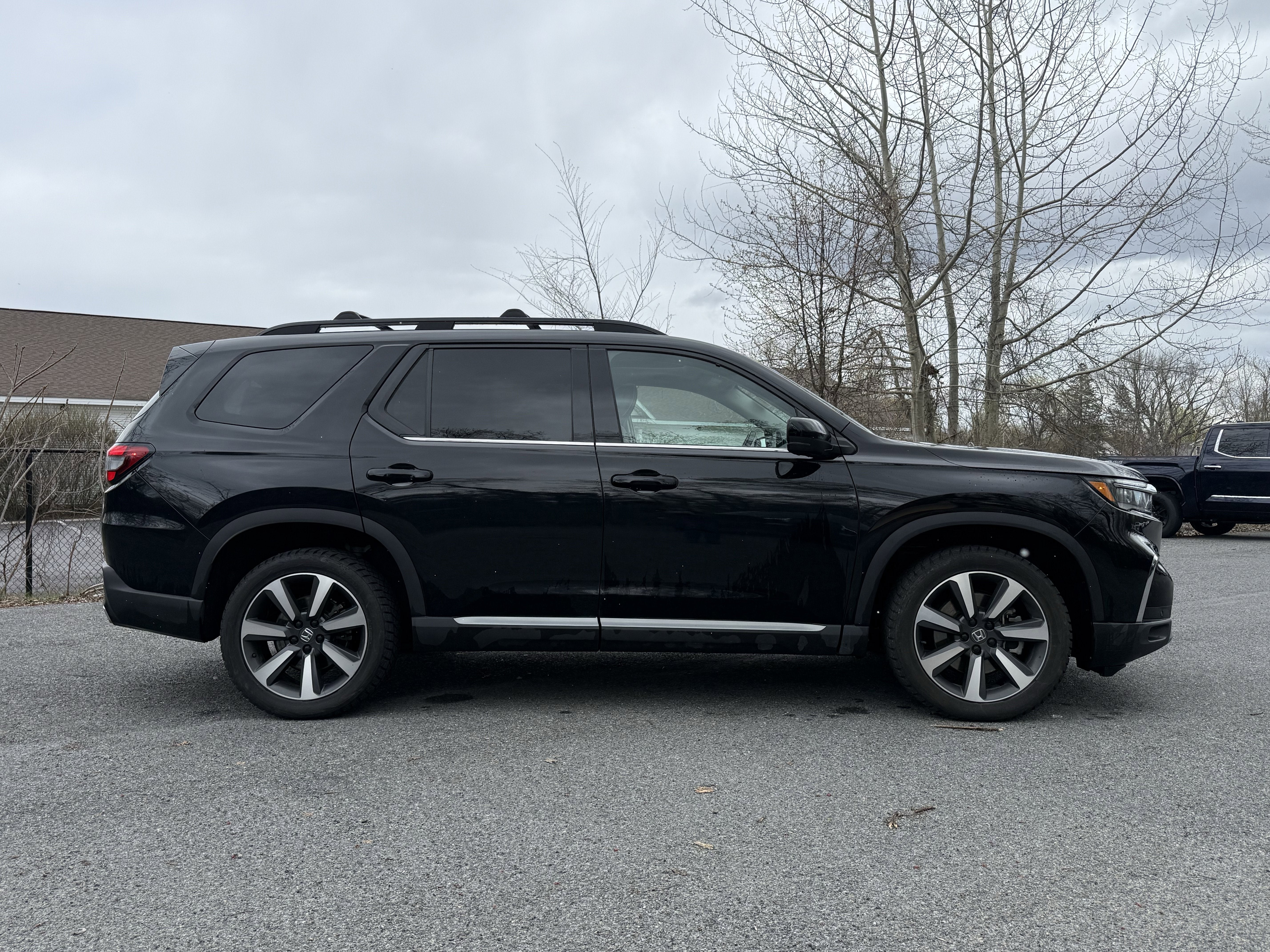 2023 Honda Pilot Elite