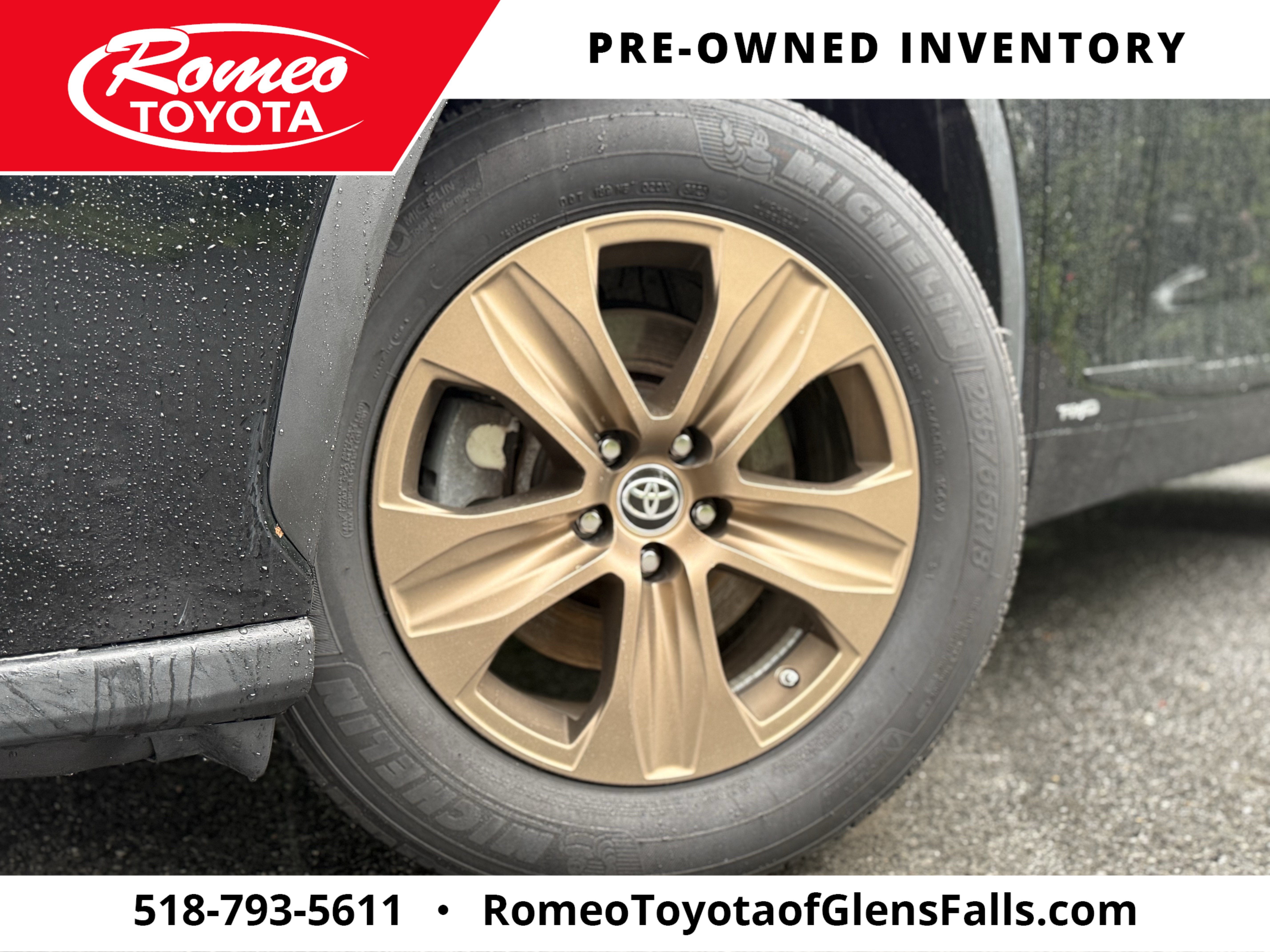 2023 Toyota Highlander Hybrid Bronze Edition