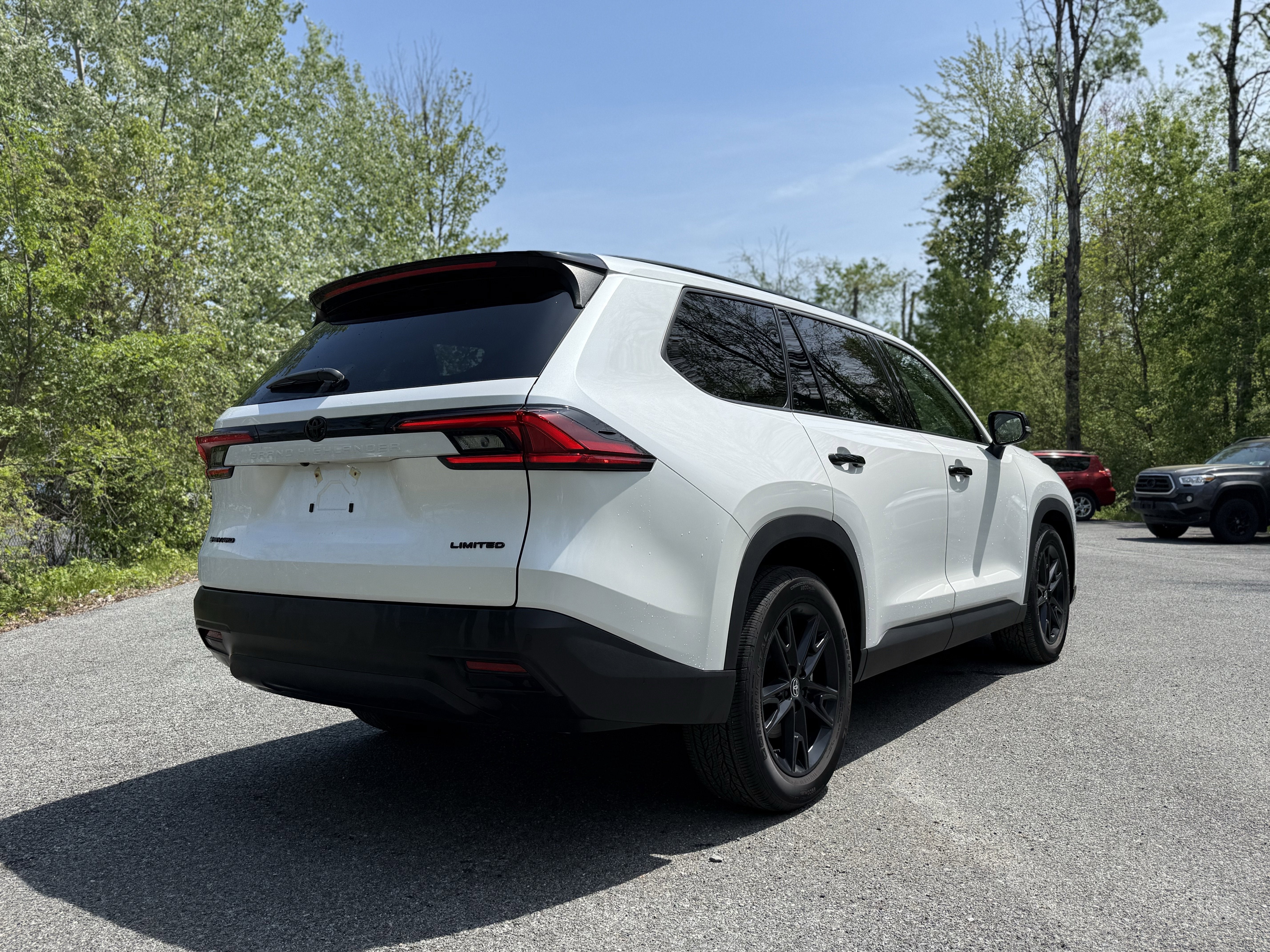 2025 Toyota Grand Highlander Hybrid Nightshade Edition
