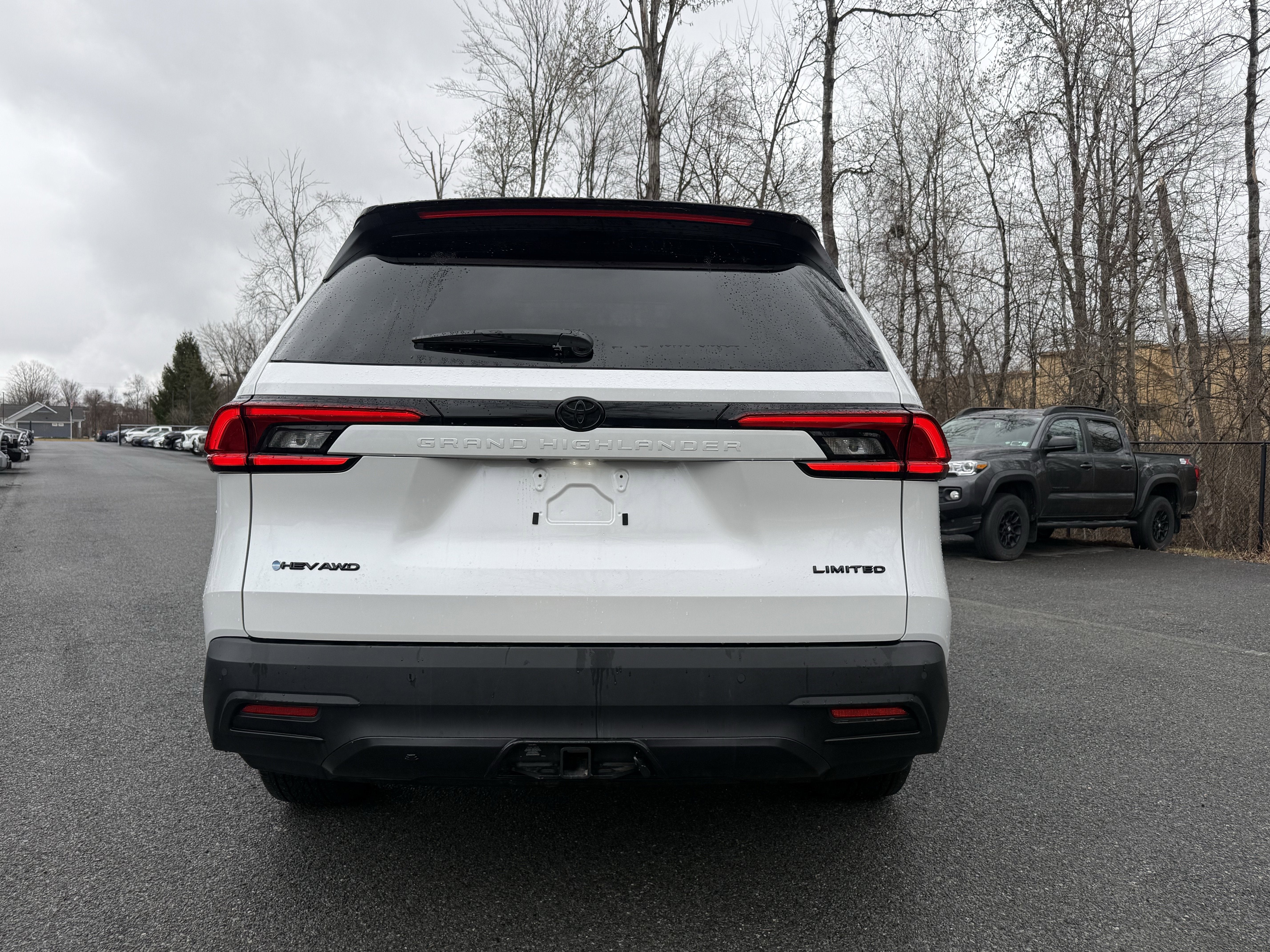 2025 Toyota Grand Highlander Hybrid Nightshade Edition