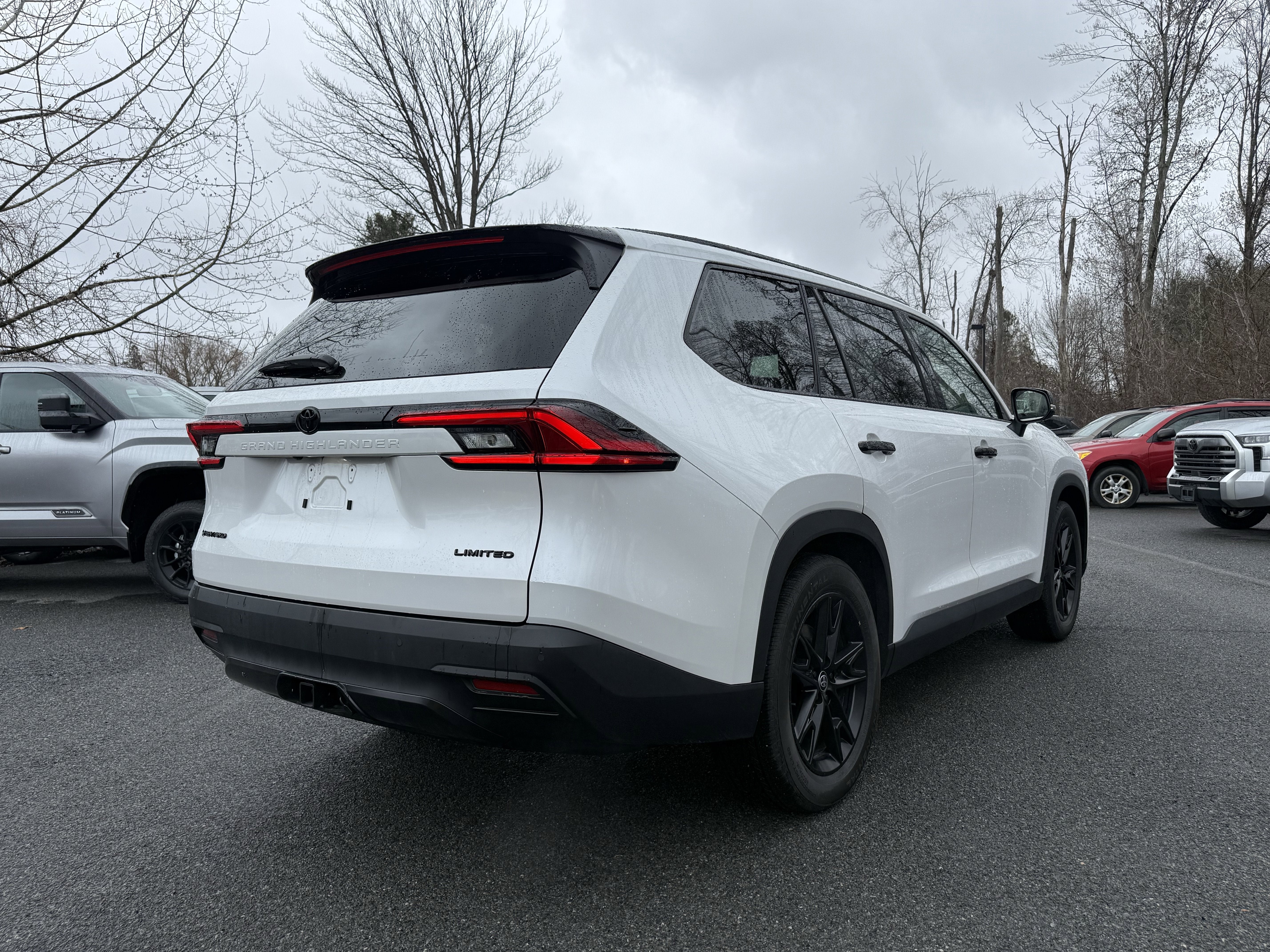 2025 Toyota Grand Highlander Hybrid Nightshade Edition