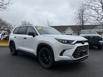 2025 Toyota Grand Highlander Hybrid Nightshade Edition