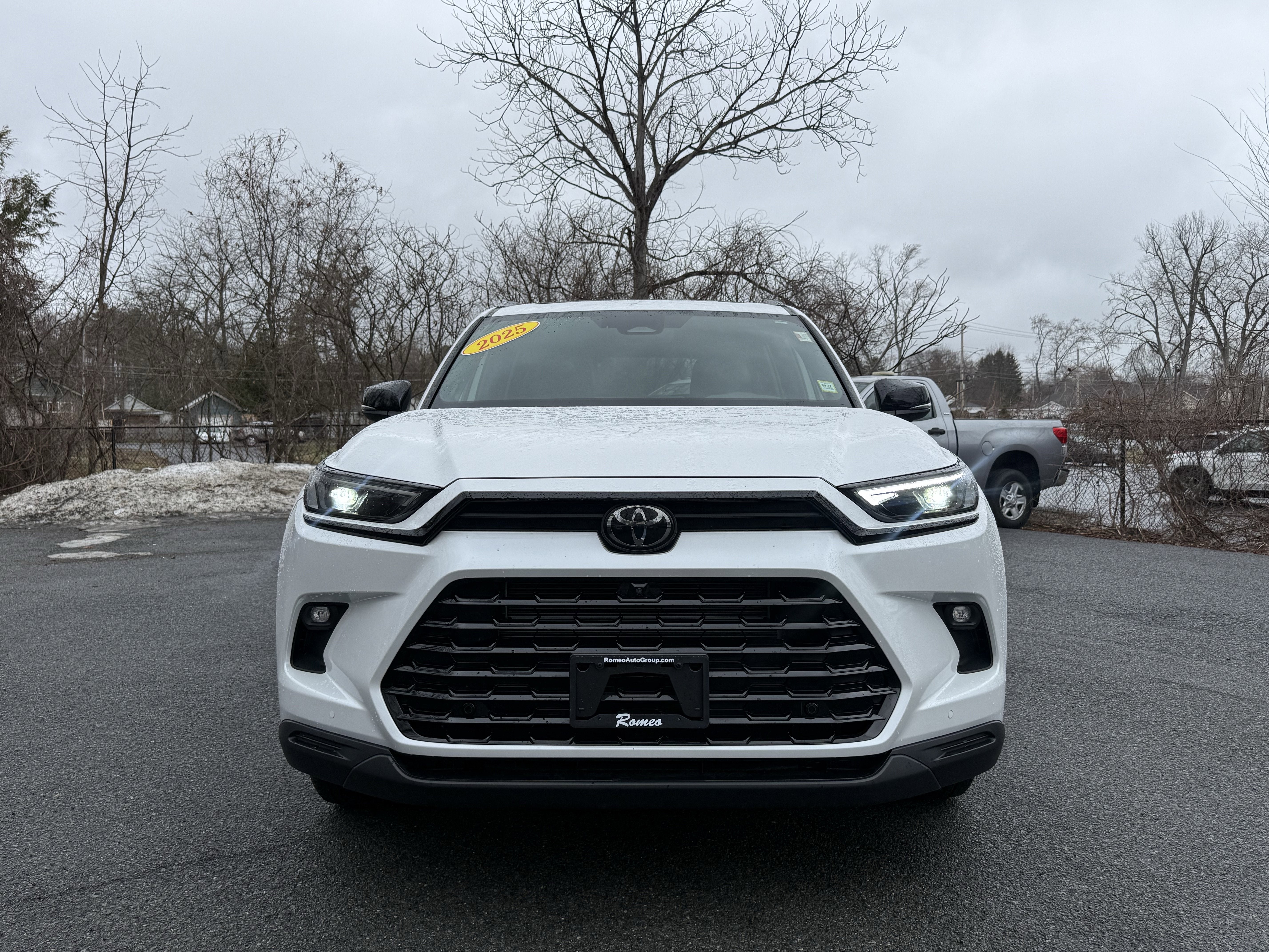 2025 Toyota Grand Highlander Hybrid Nightshade Edition