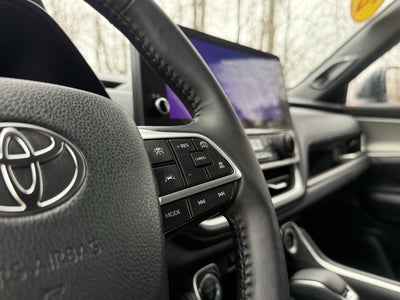 2025 Toyota Grand Highlander Hybrid Nightshade Edition