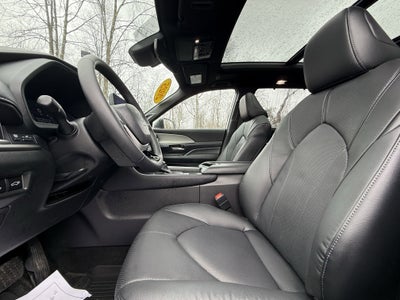 2025 Toyota Grand Highlander Hybrid Nightshade Edition