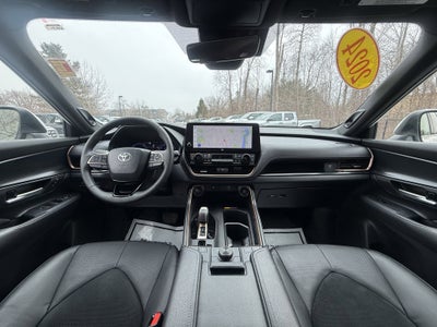 2024 Toyota Grand Highlander Hybrid Base