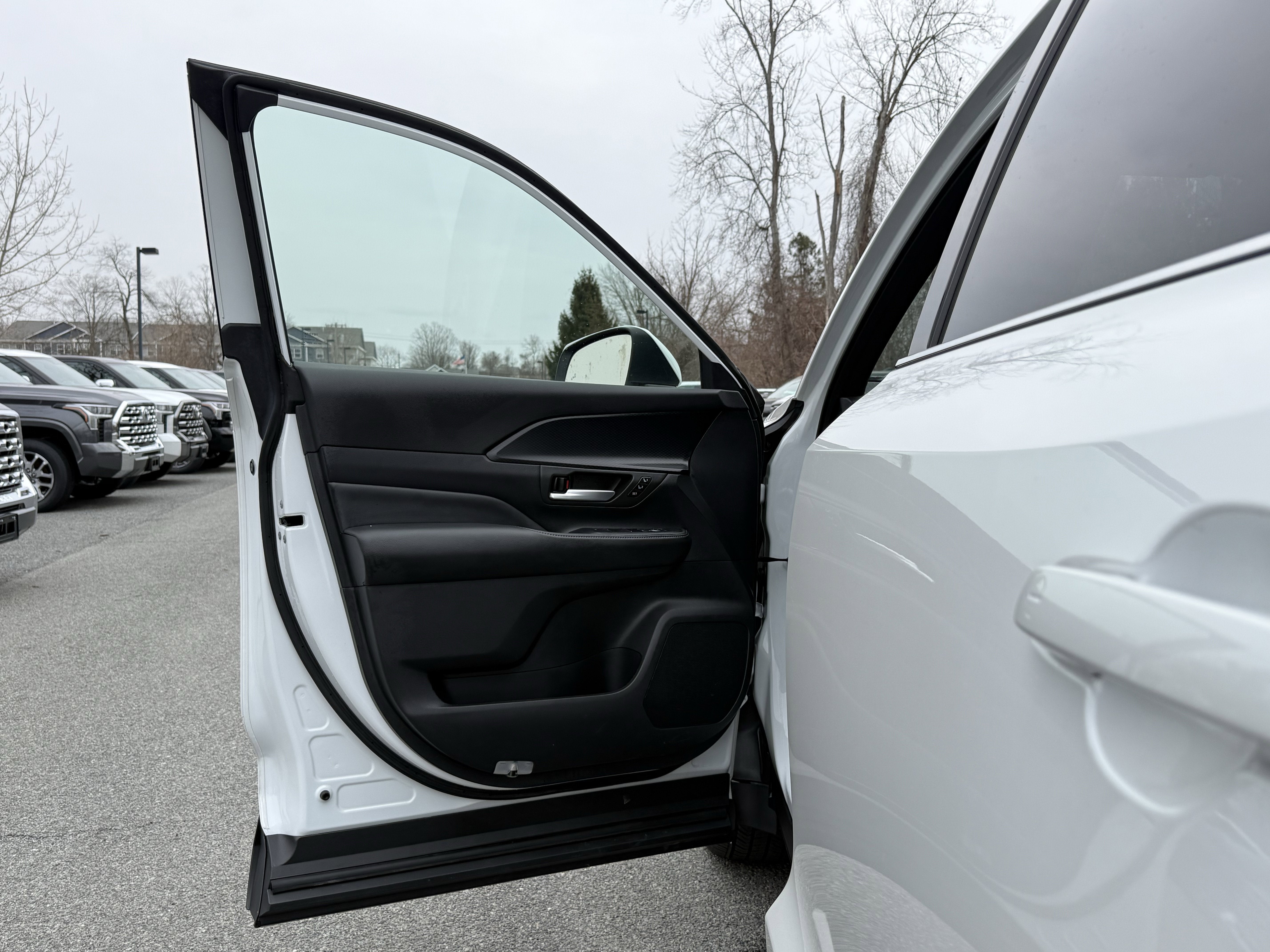 2024 Toyota Grand Highlander Hybrid Base