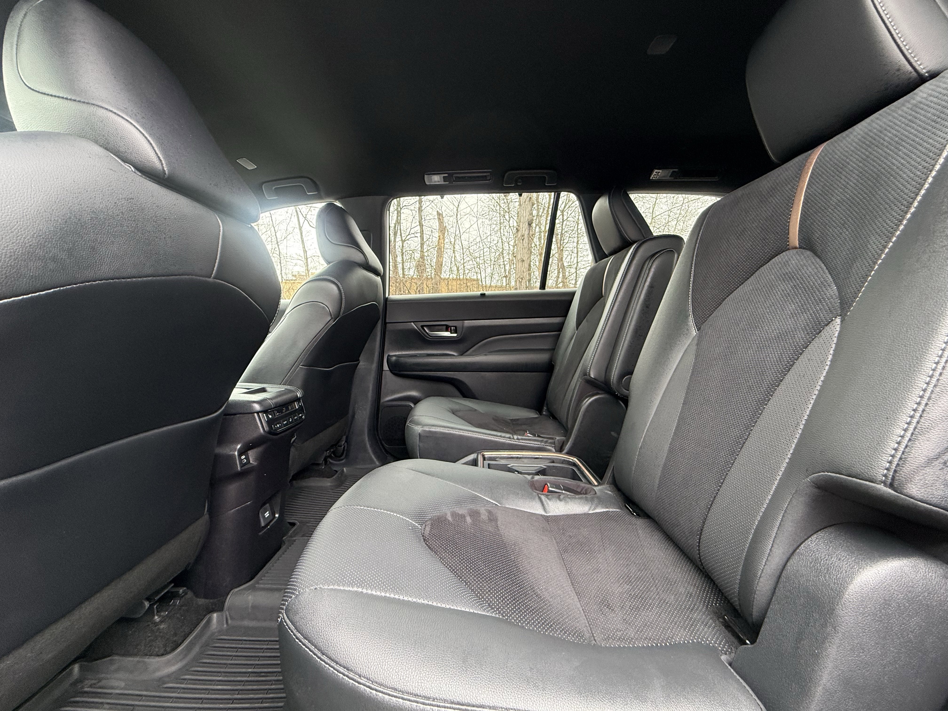 2024 Toyota Grand Highlander Hybrid Base