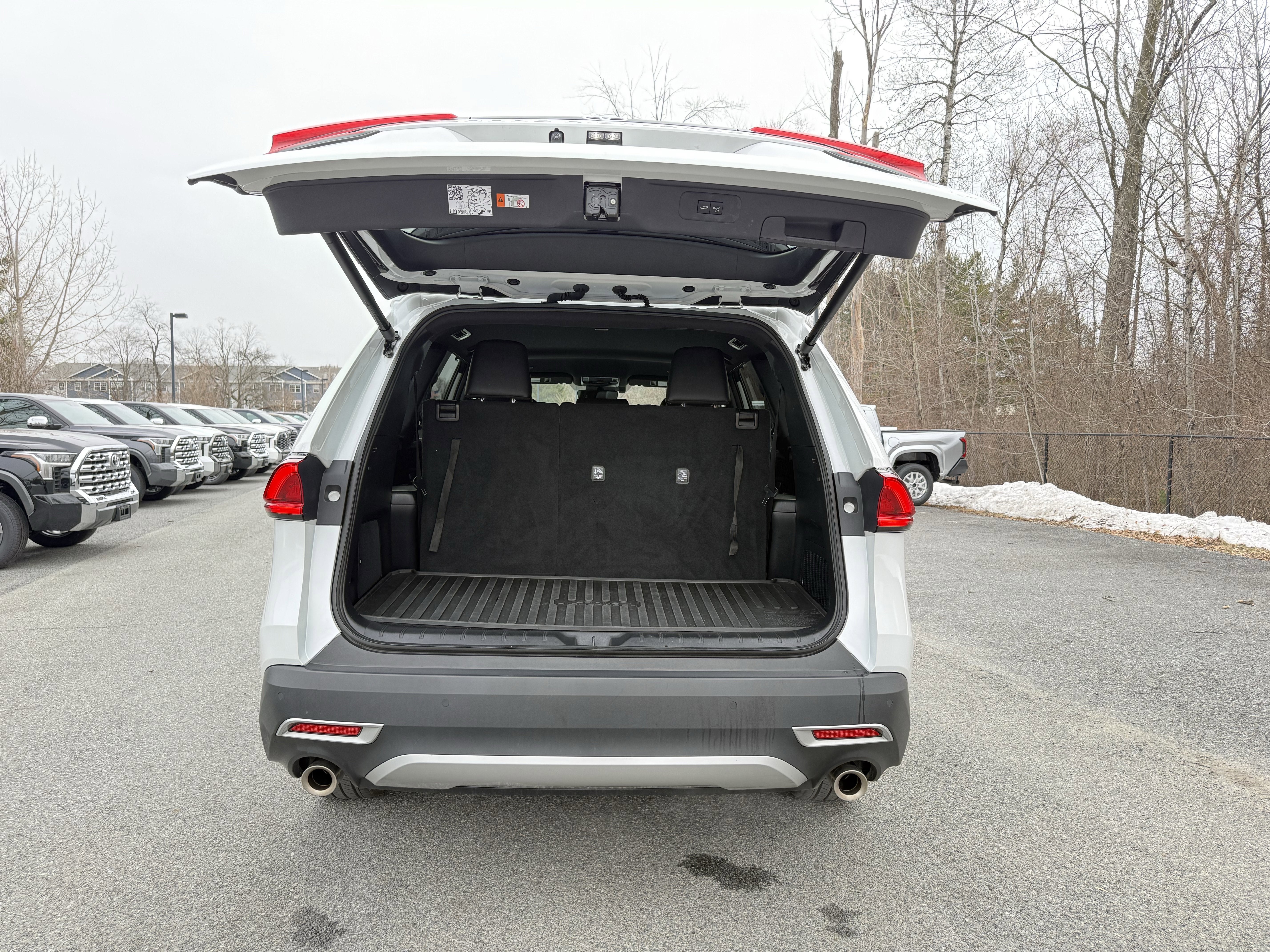 2024 Toyota Grand Highlander Hybrid Base