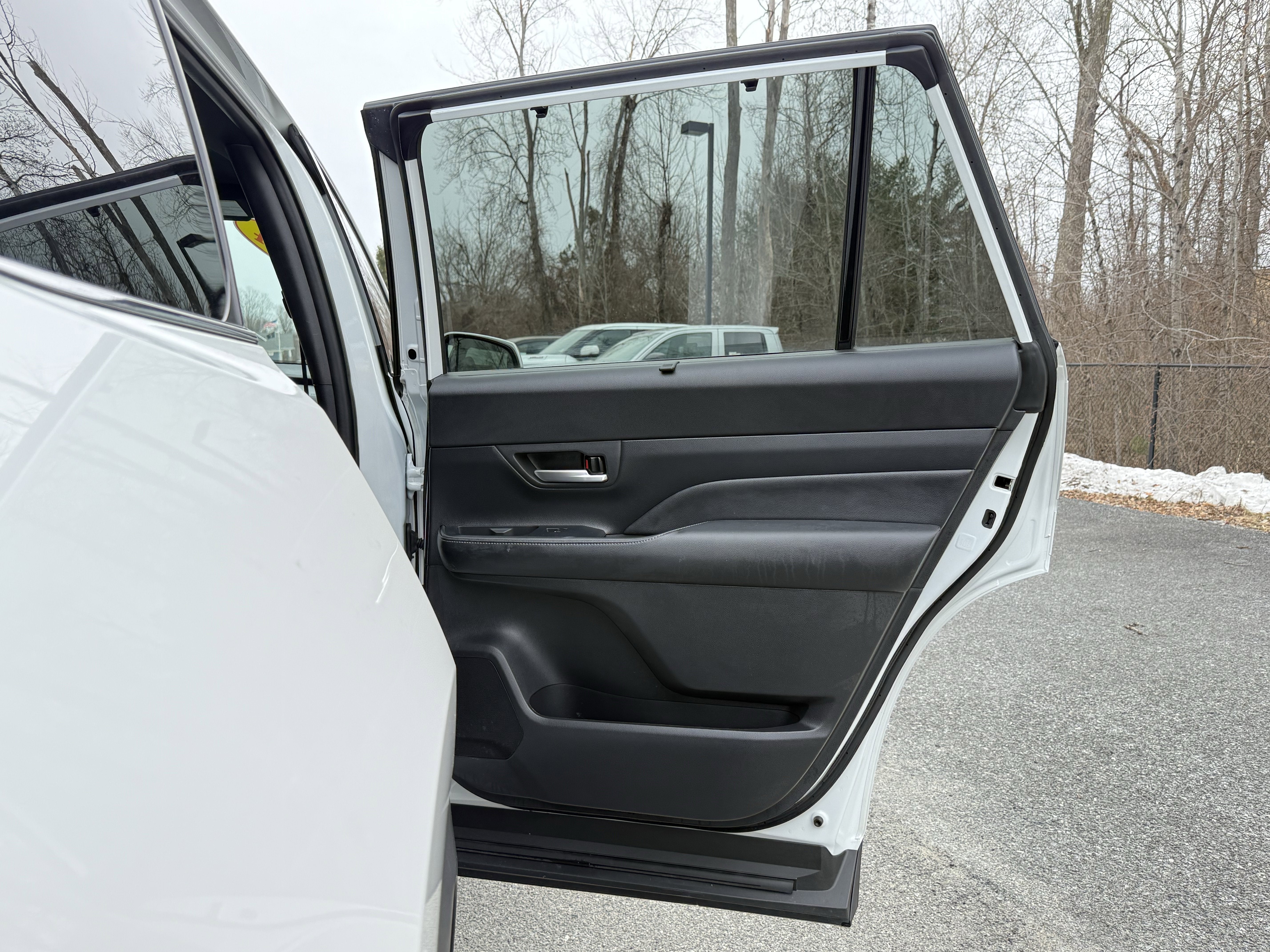 2024 Toyota Grand Highlander Hybrid Base